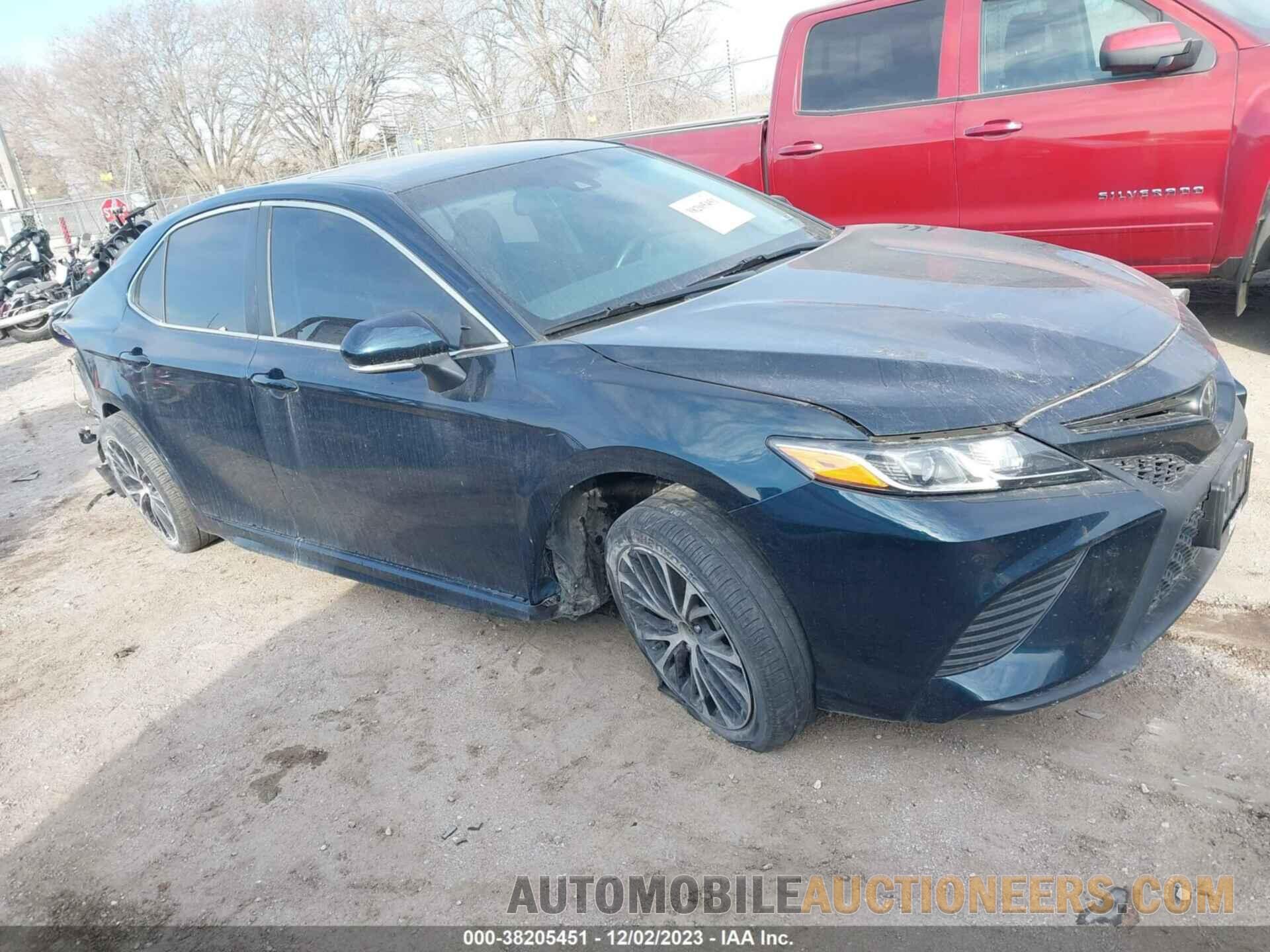 4T1B11HK3KU688620 TOYOTA CAMRY 2019