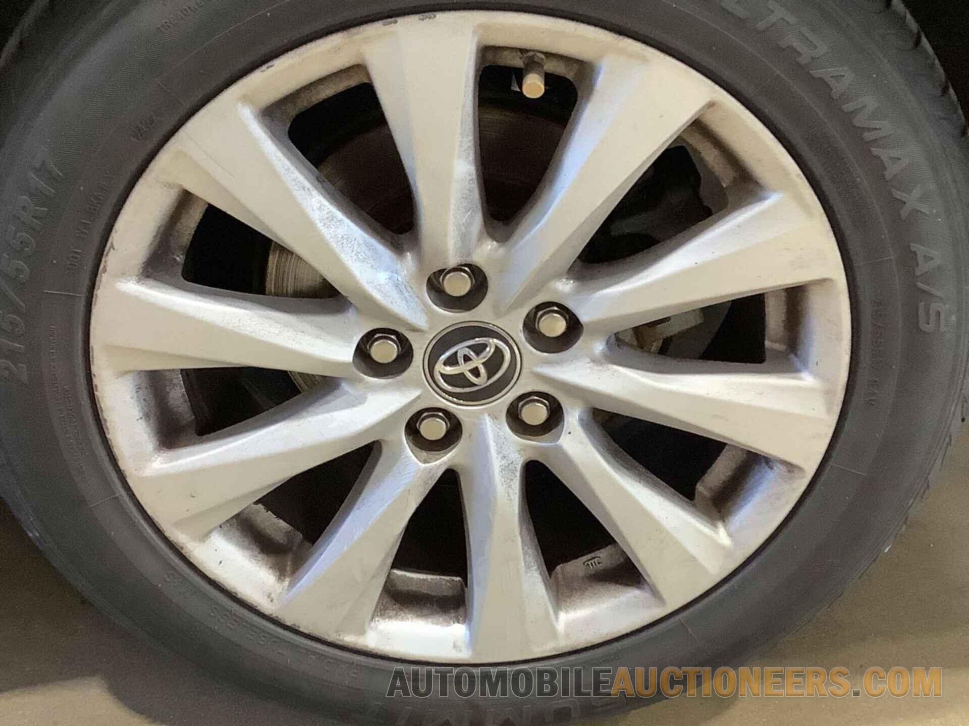 4T1B11HK3KU689556 TOYOTA CAMRY 2019