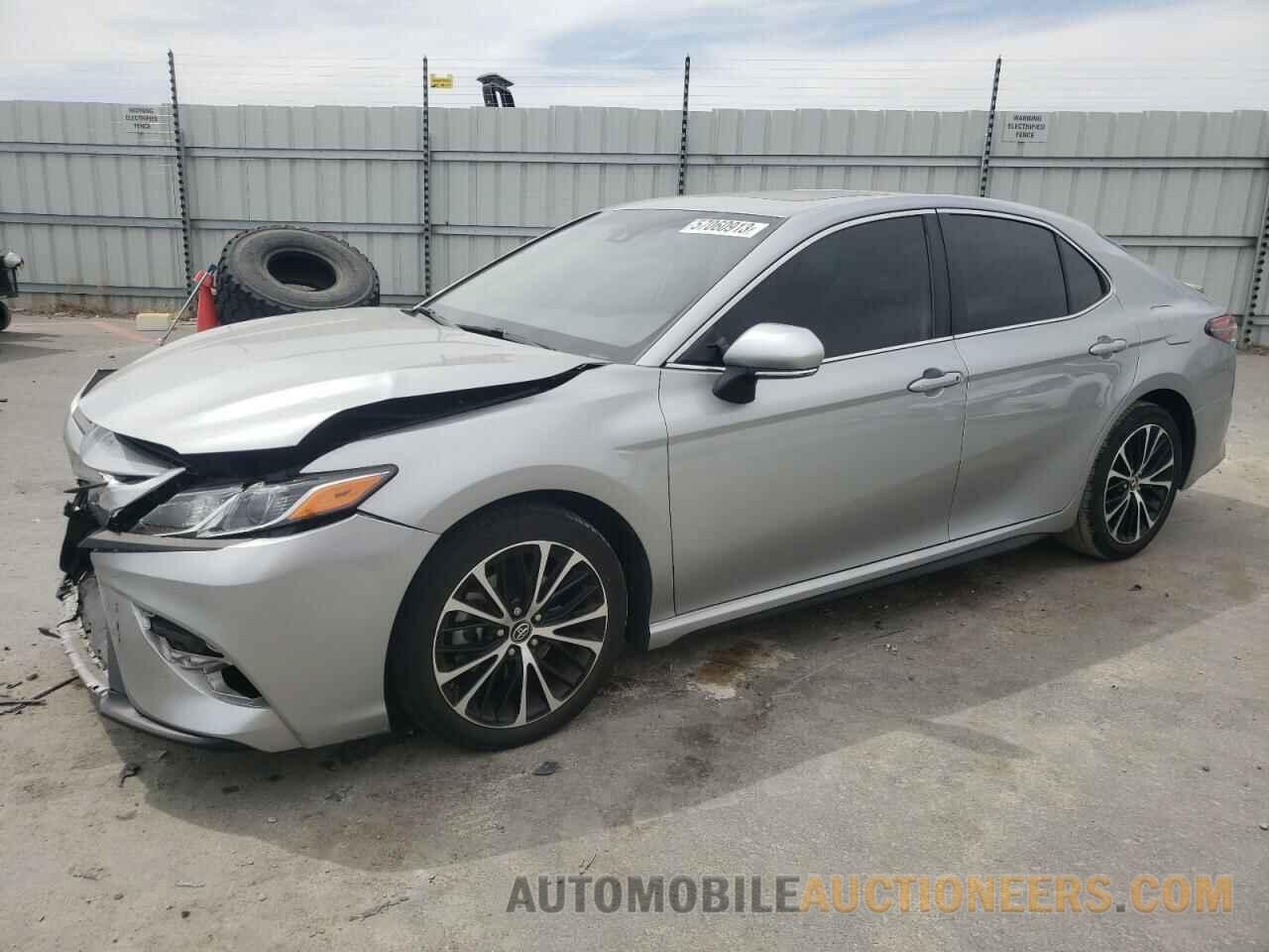 4T1B11HK3KU689895 TOYOTA CAMRY 2019