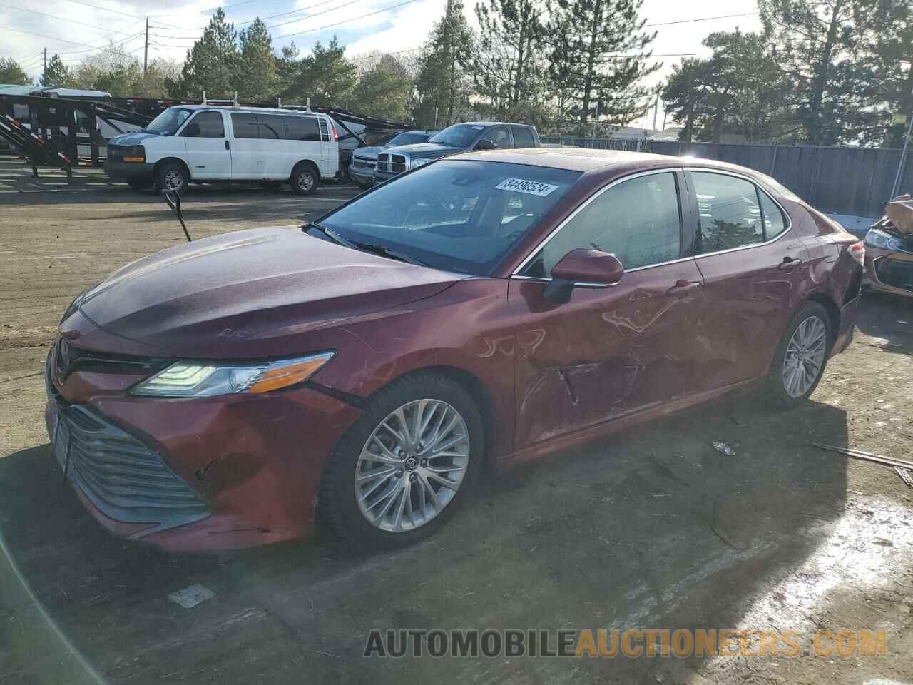 4T1B11HK3KU693008 TOYOTA CAMRY 2019