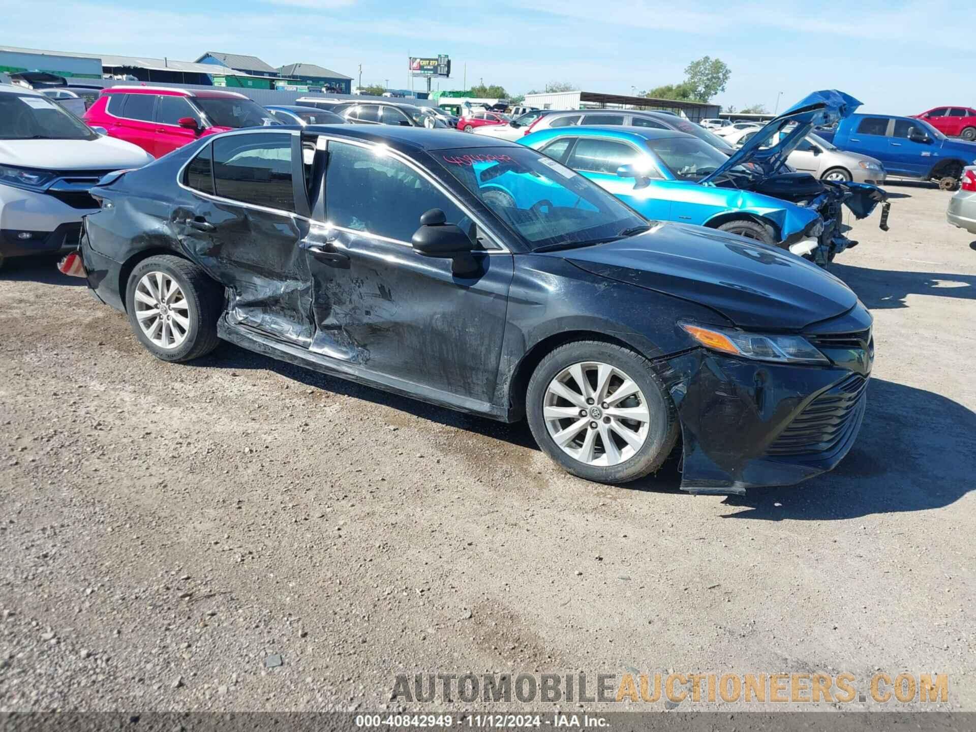 4T1B11HK3KU697611 TOYOTA CAMRY 2019