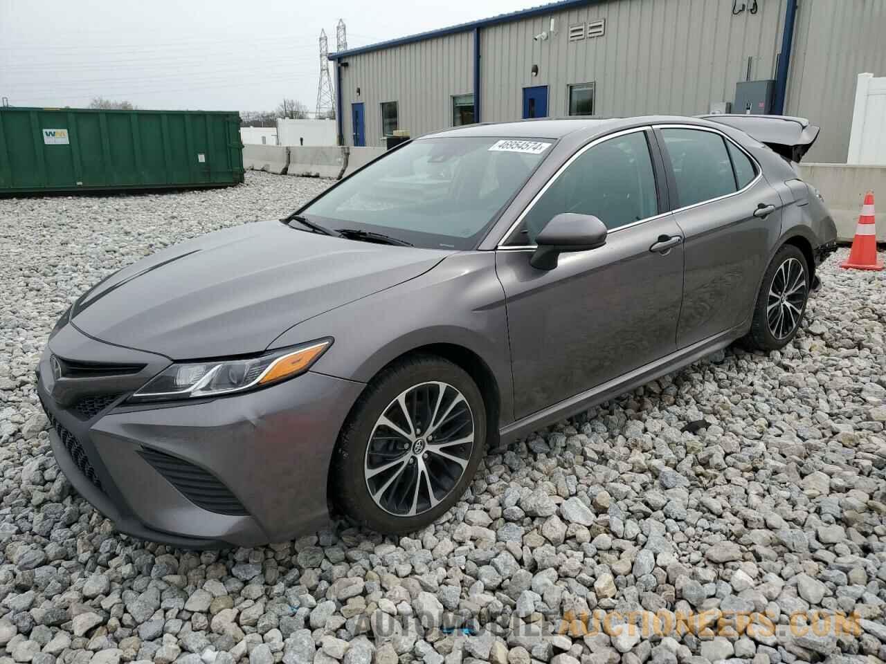 4T1B11HK3KU698967 TOYOTA CAMRY 2019