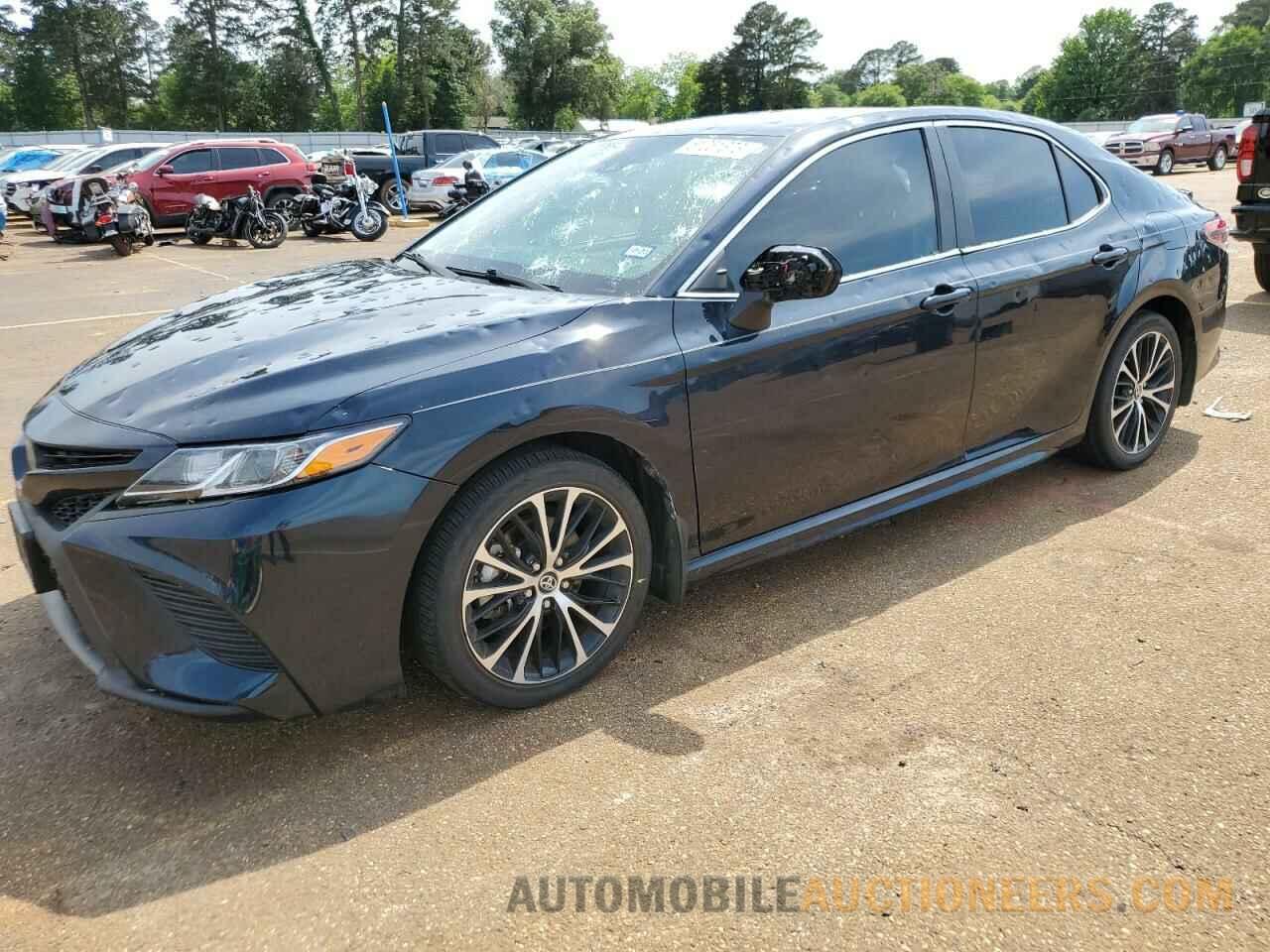 4T1B11HK3KU701236 TOYOTA CAMRY 2019