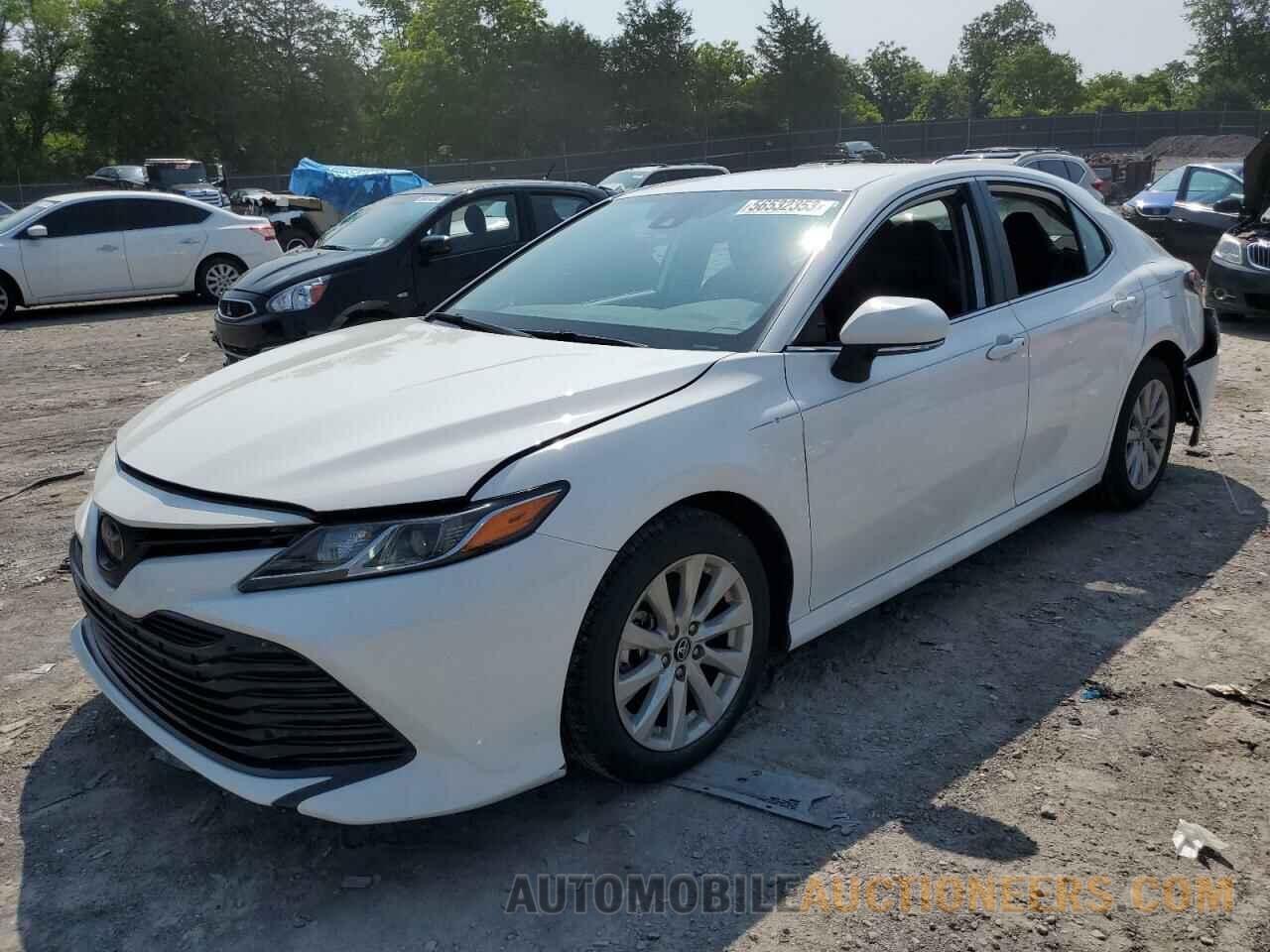 4T1B11HK3KU709451 TOYOTA CAMRY 2019