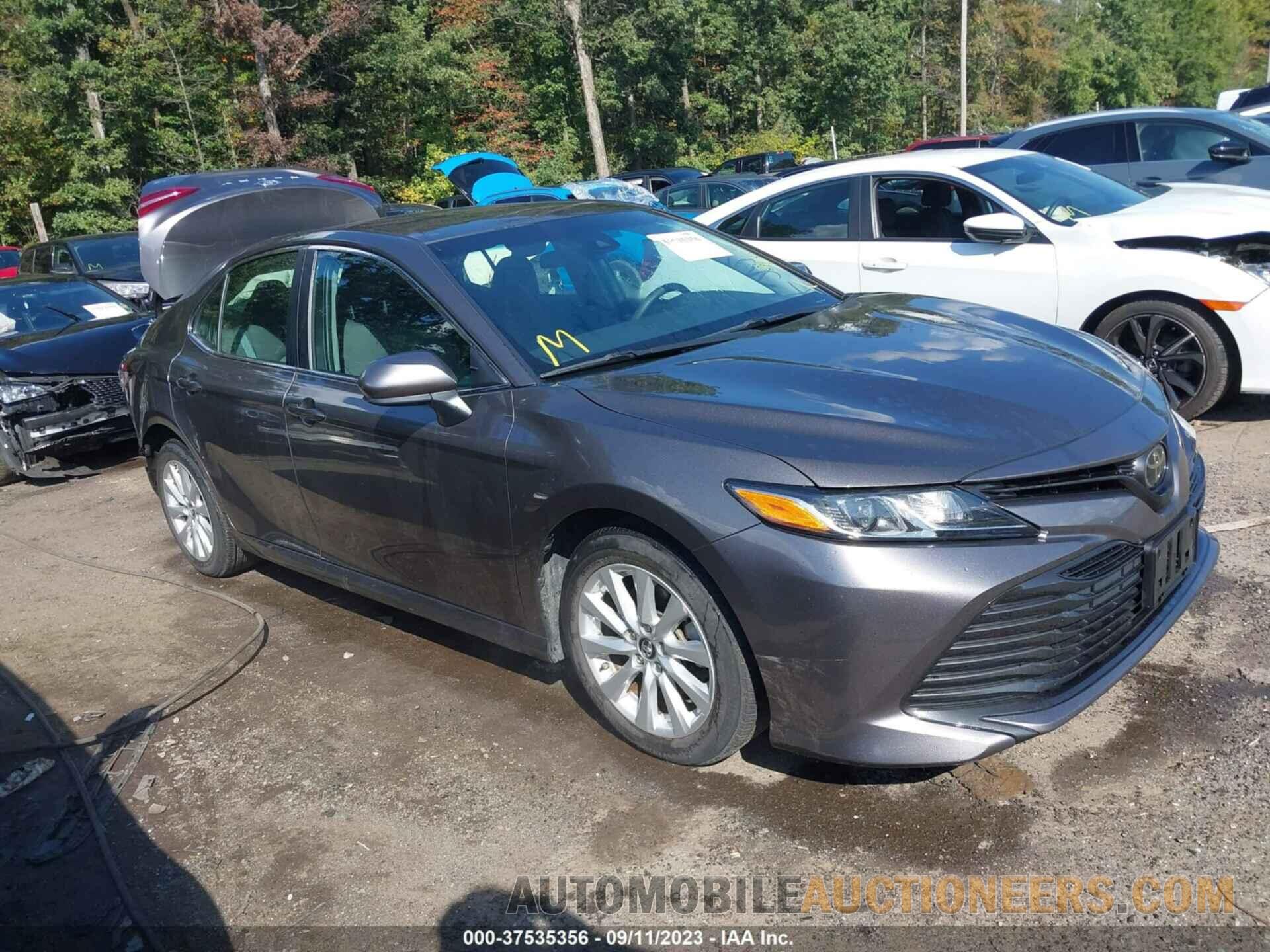 4T1B11HK3KU716996 TOYOTA CAMRY 2019