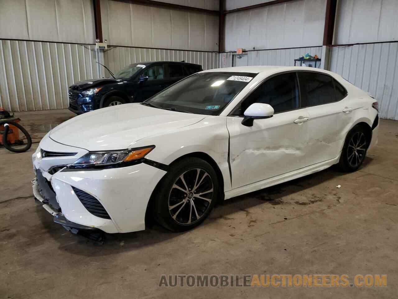 4T1B11HK3KU717565 TOYOTA CAMRY 2019