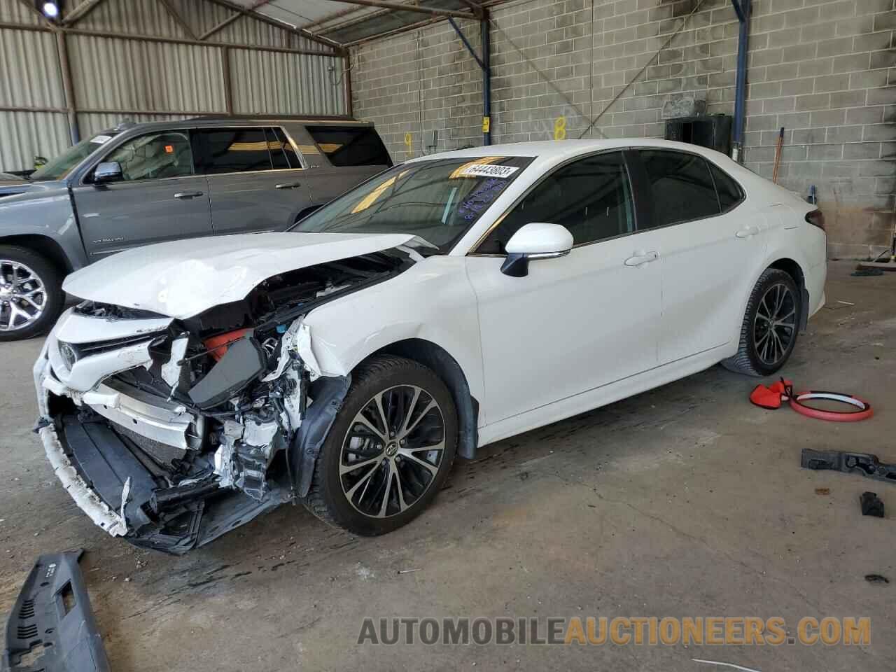 4T1B11HK3KU719073 TOYOTA CAMRY 2019