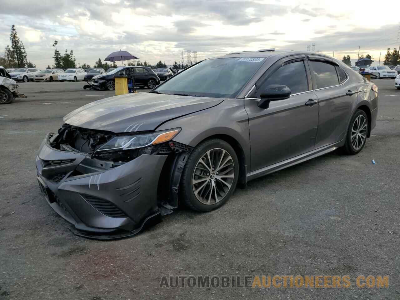 4T1B11HK3KU731322 TOYOTA CAMRY 2019