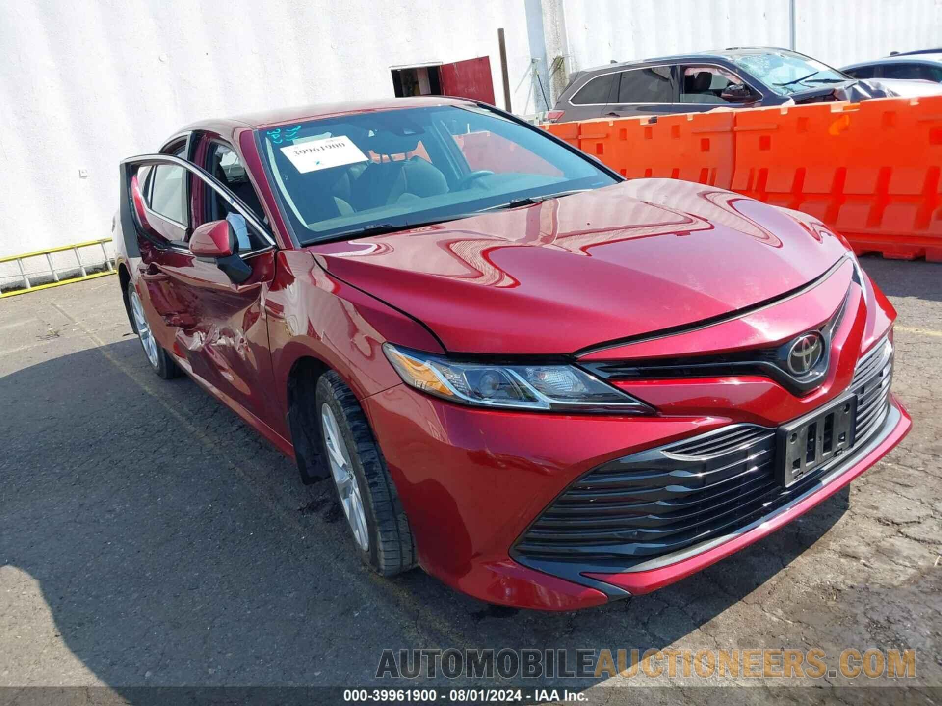 4T1B11HK3KU732938 TOYOTA CAMRY 2019