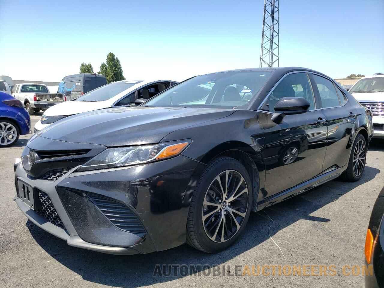 4T1B11HK3KU743230 TOYOTA CAMRY 2019