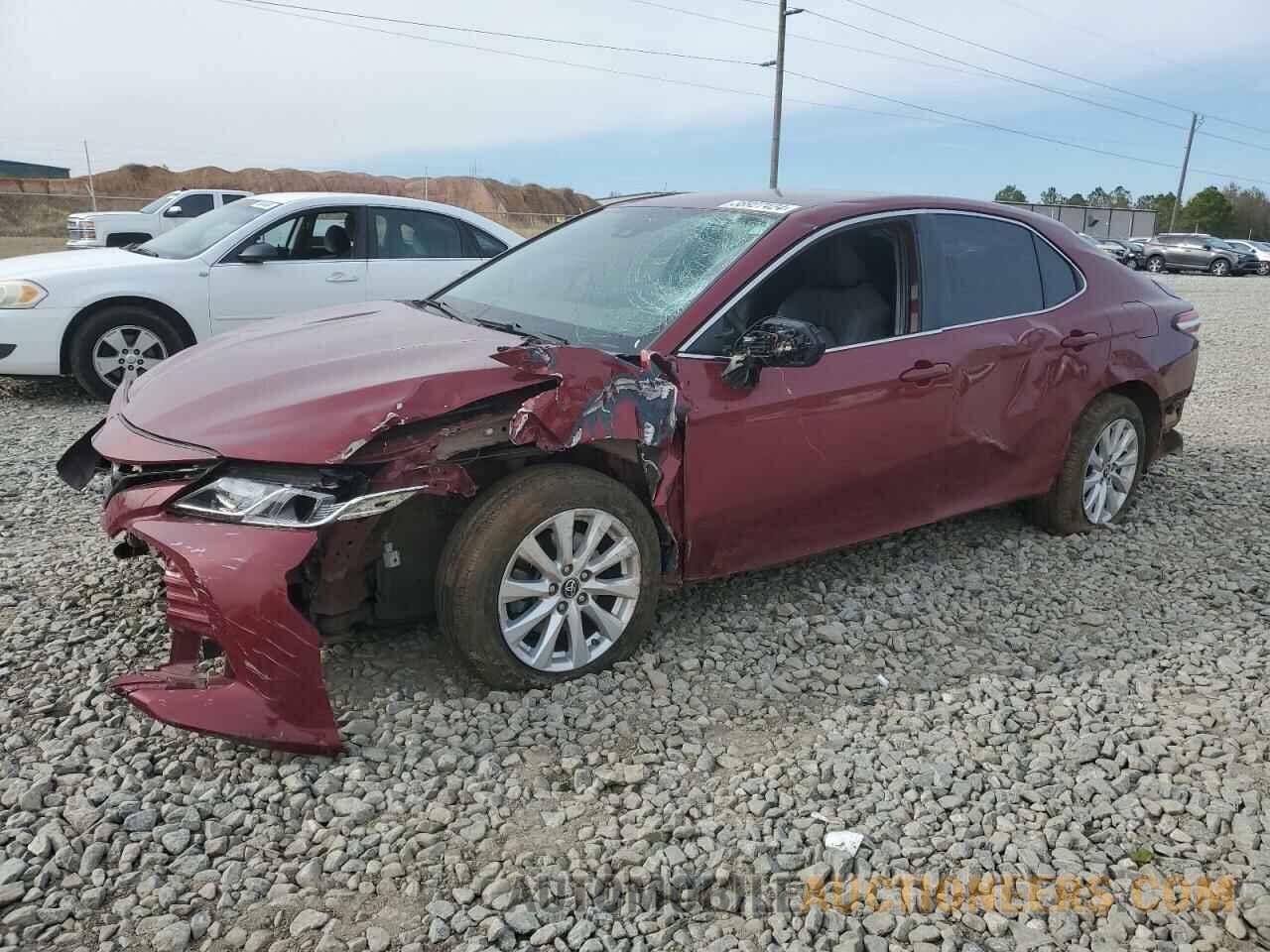 4T1B11HK3KU745107 TOYOTA CAMRY 2019