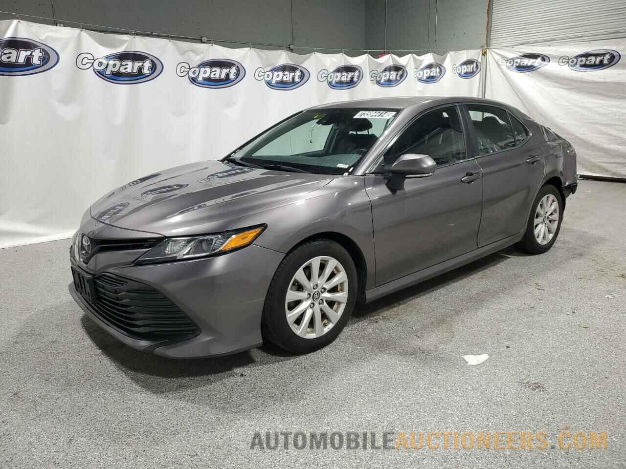 4T1B11HK3KU750064 TOYOTA CAMRY 2019