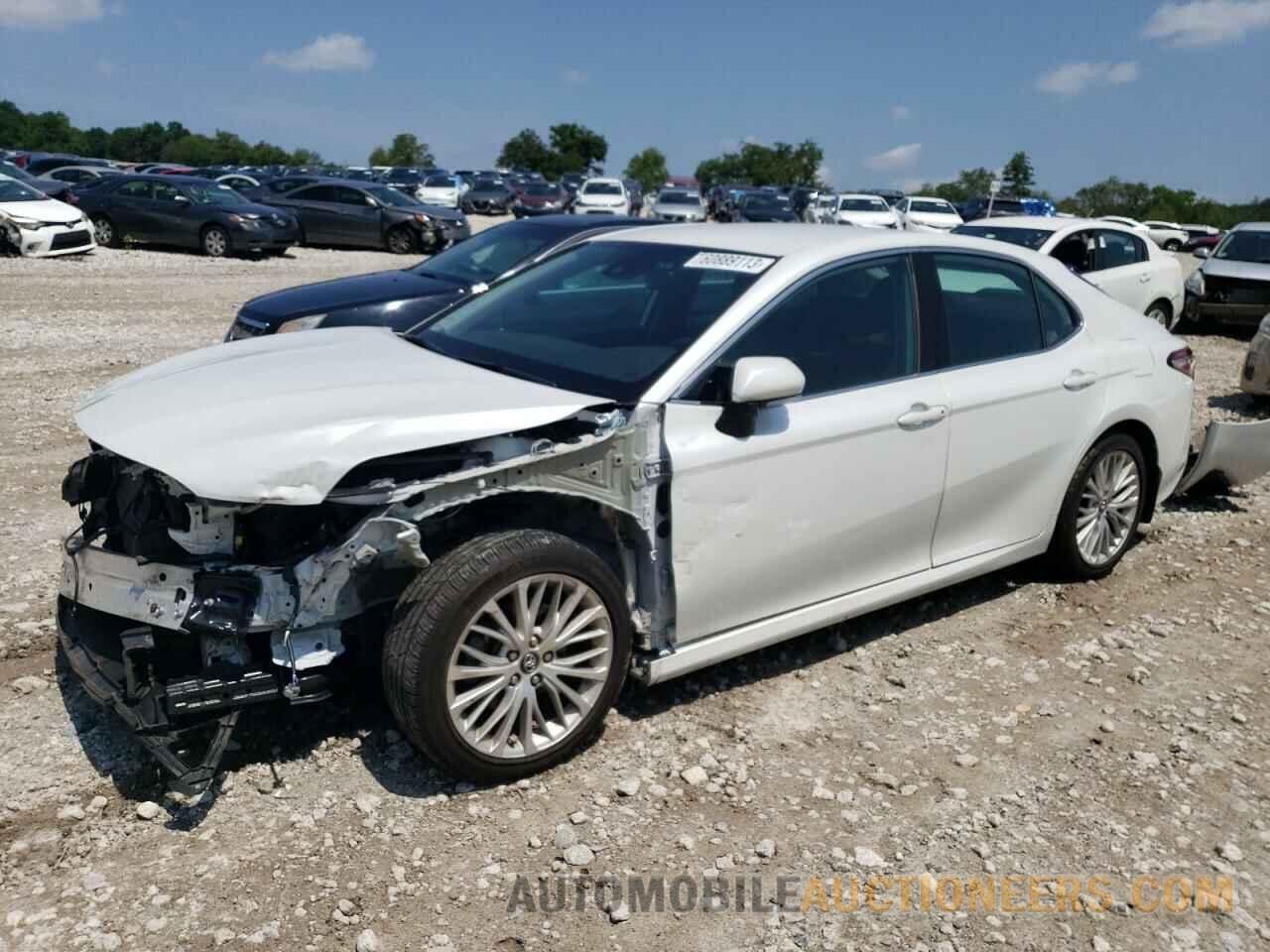 4T1B11HK3KU750999 TOYOTA CAMRY 2019