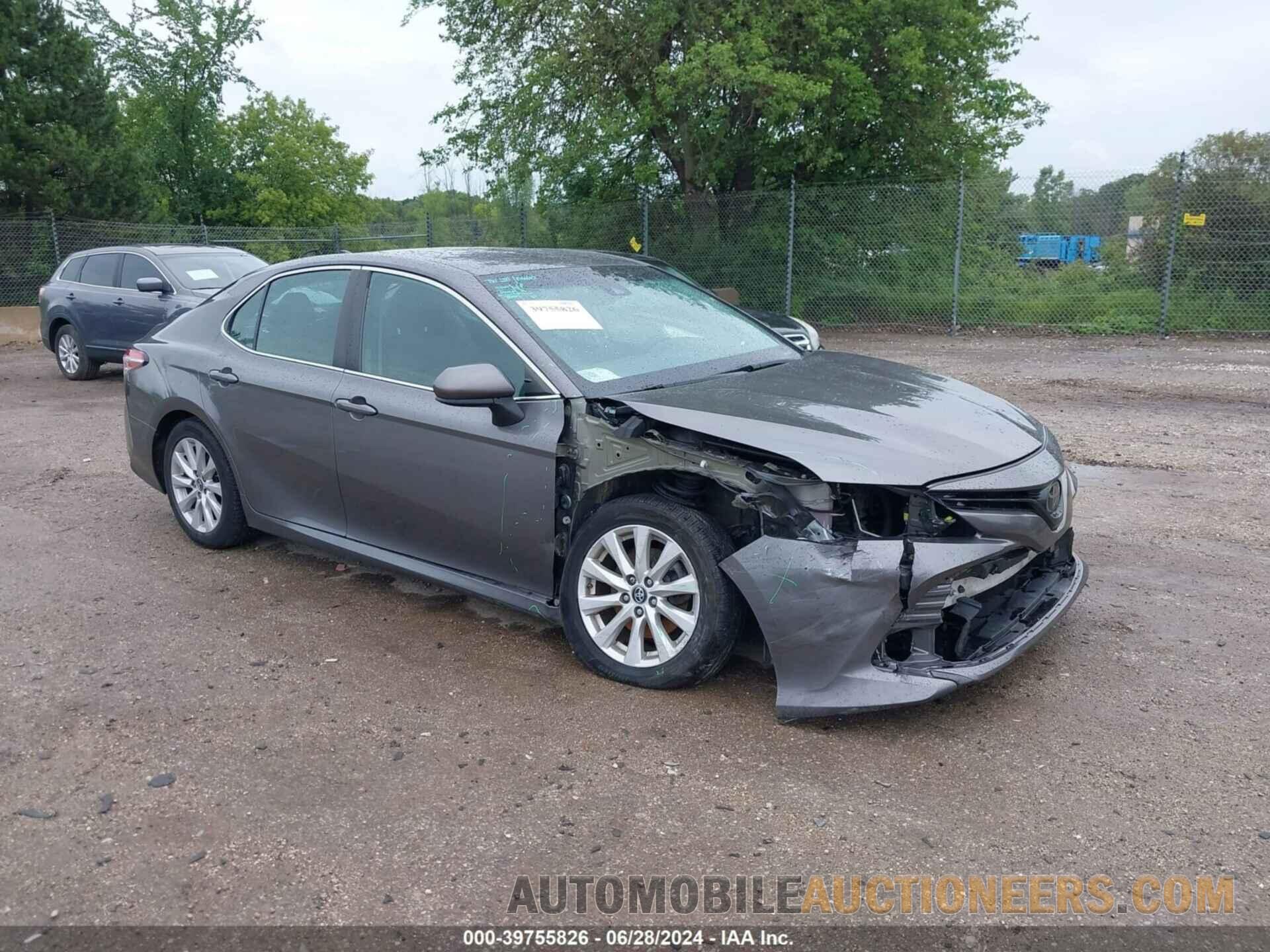 4T1B11HK3KU757211 TOYOTA CAMRY 2019