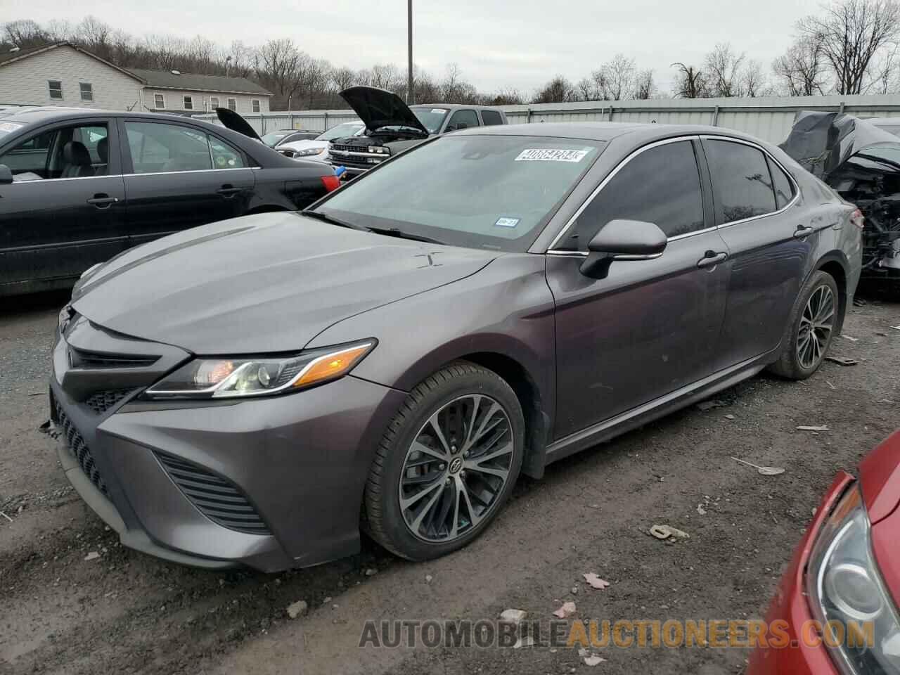 4T1B11HK3KU761615 TOYOTA CAMRY 2019