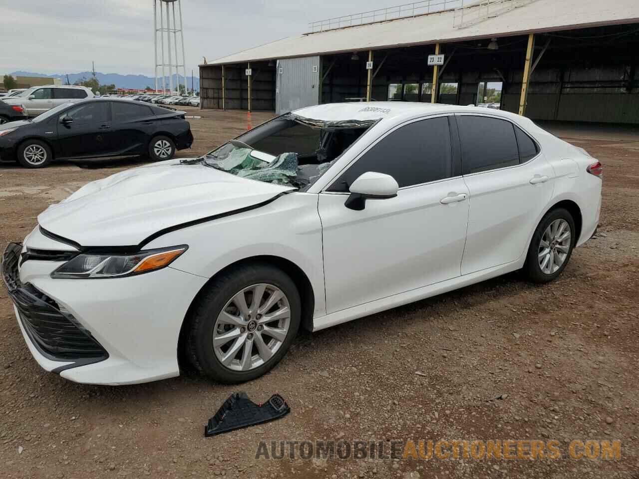 4T1B11HK3KU764112 TOYOTA CAMRY 2019