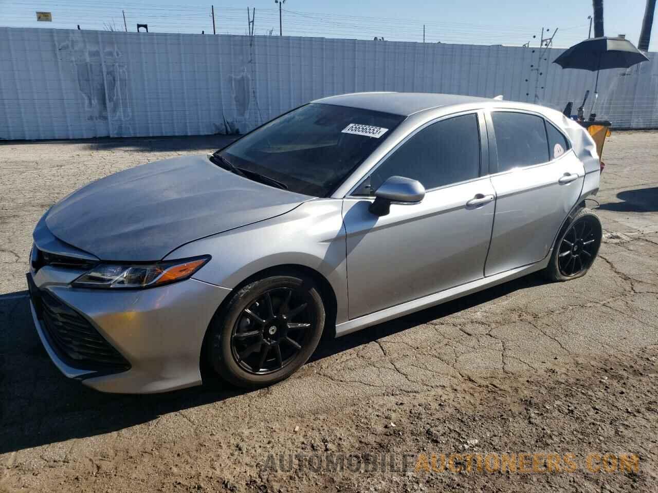 4T1B11HK3KU768015 TOYOTA CAMRY 2019