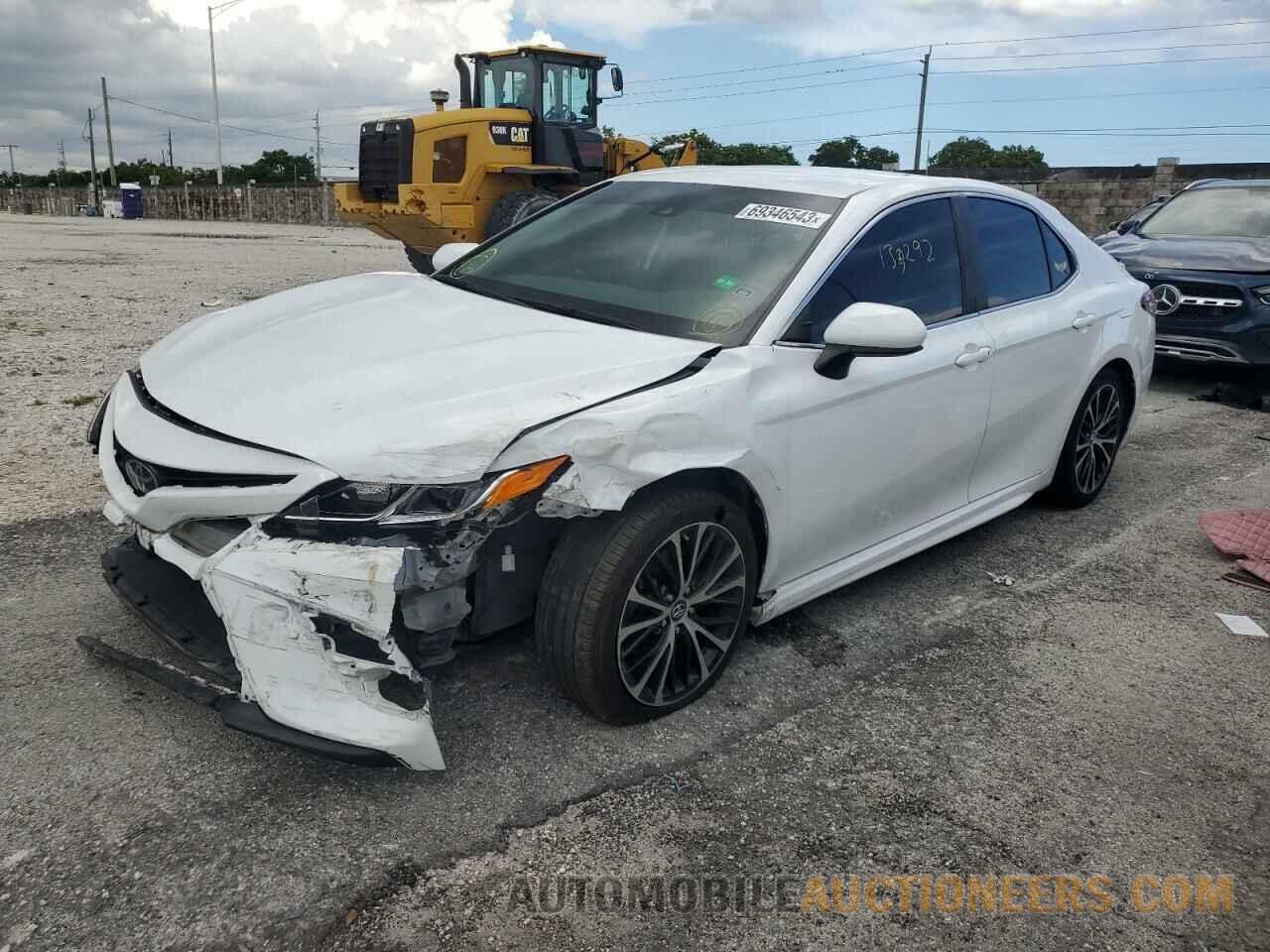 4T1B11HK3KU779936 TOYOTA CAMRY 2019