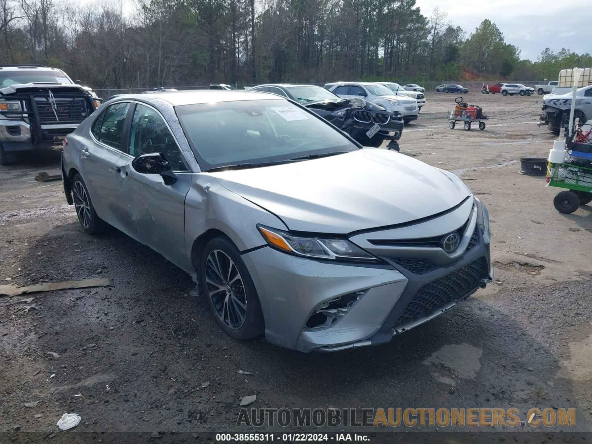 4T1B11HK3KU787826 TOYOTA CAMRY 2019