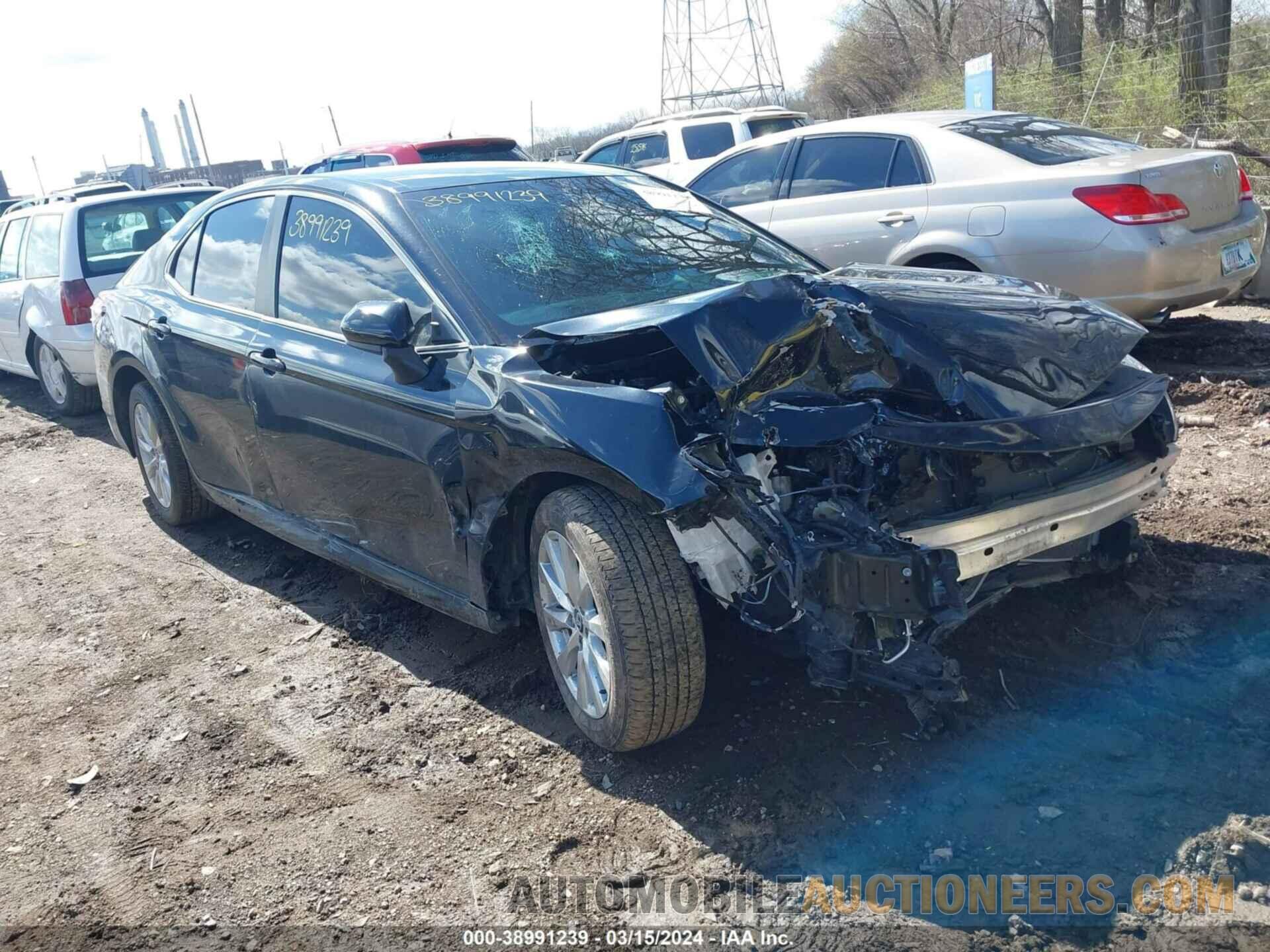 4T1B11HK3KU789074 TOYOTA CAMRY 2019