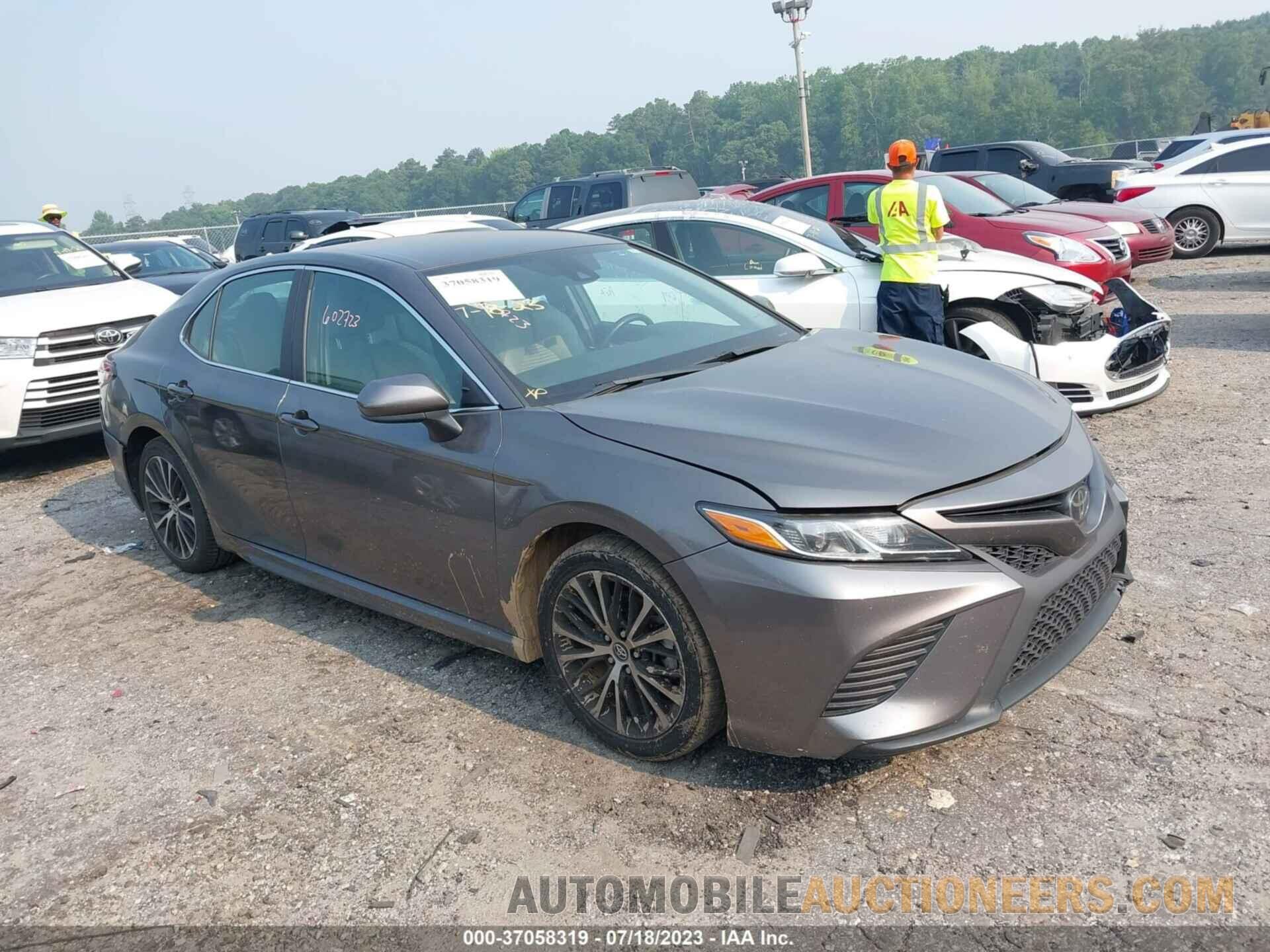 4T1B11HK3KU790306 TOYOTA CAMRY 2019