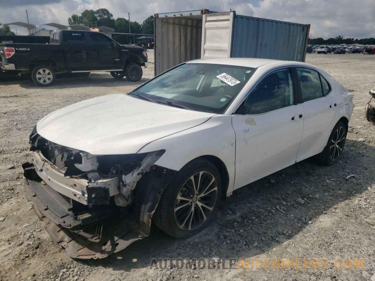 4T1B11HK3KU792900 TOYOTA CAMRY 2019