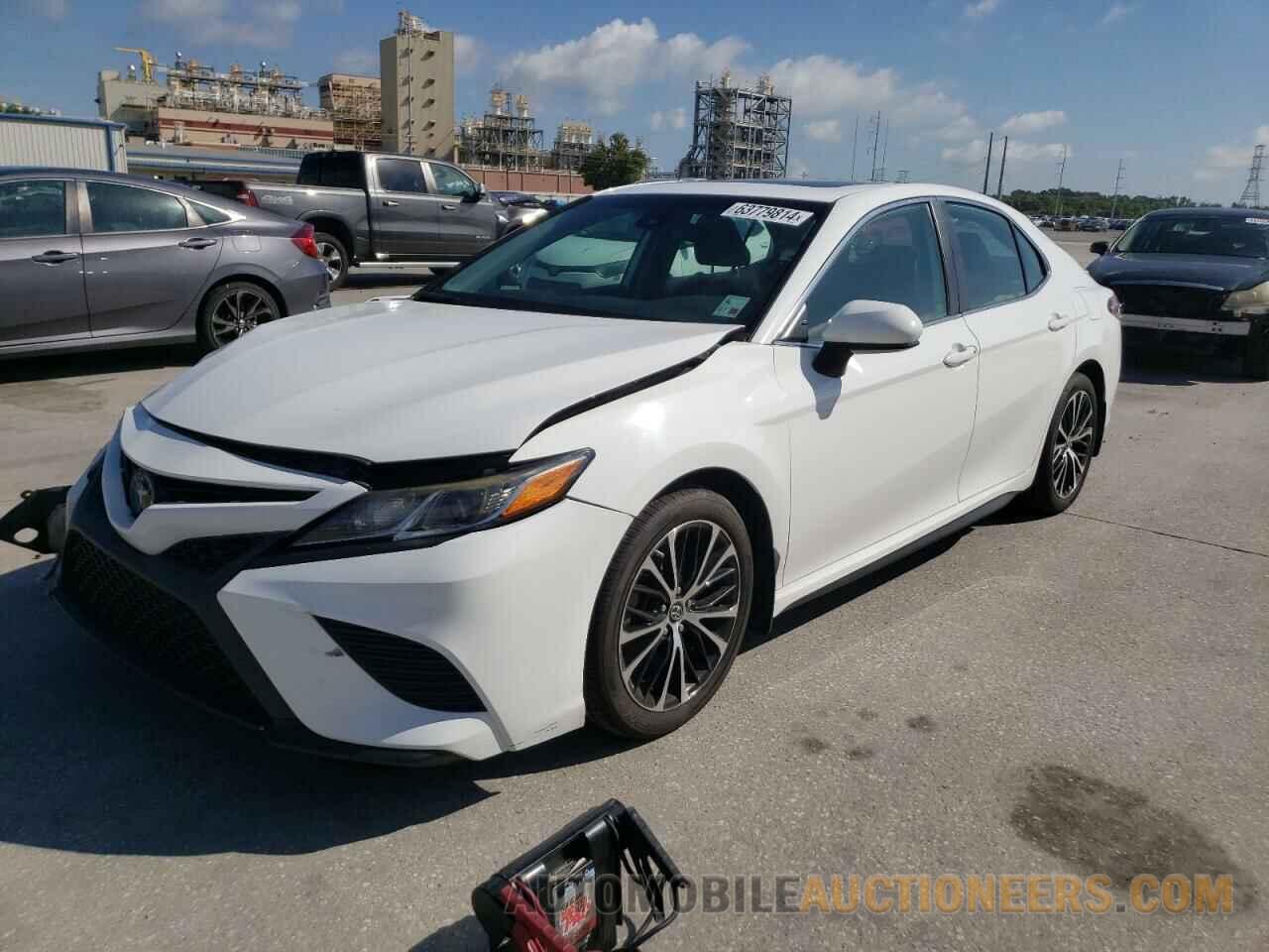 4T1B11HK3KU796008 TOYOTA CAMRY 2019