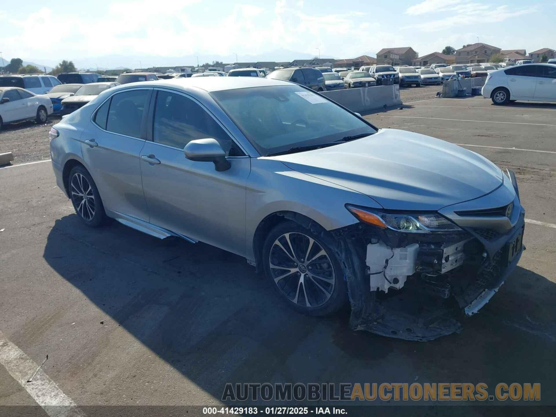 4T1B11HK3KU796011 TOYOTA CAMRY 2019