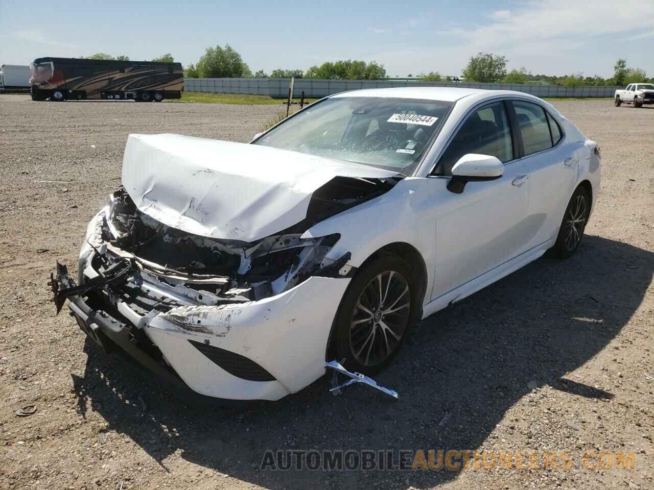 4T1B11HK3KU797997 TOYOTA CAMRY 2019