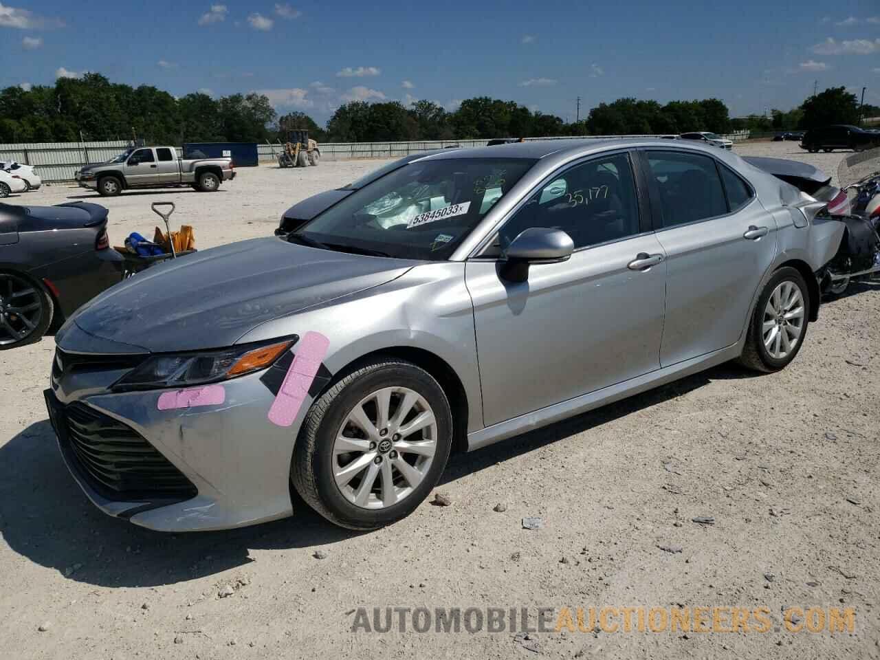 4T1B11HK3KU802860 TOYOTA CAMRY 2019