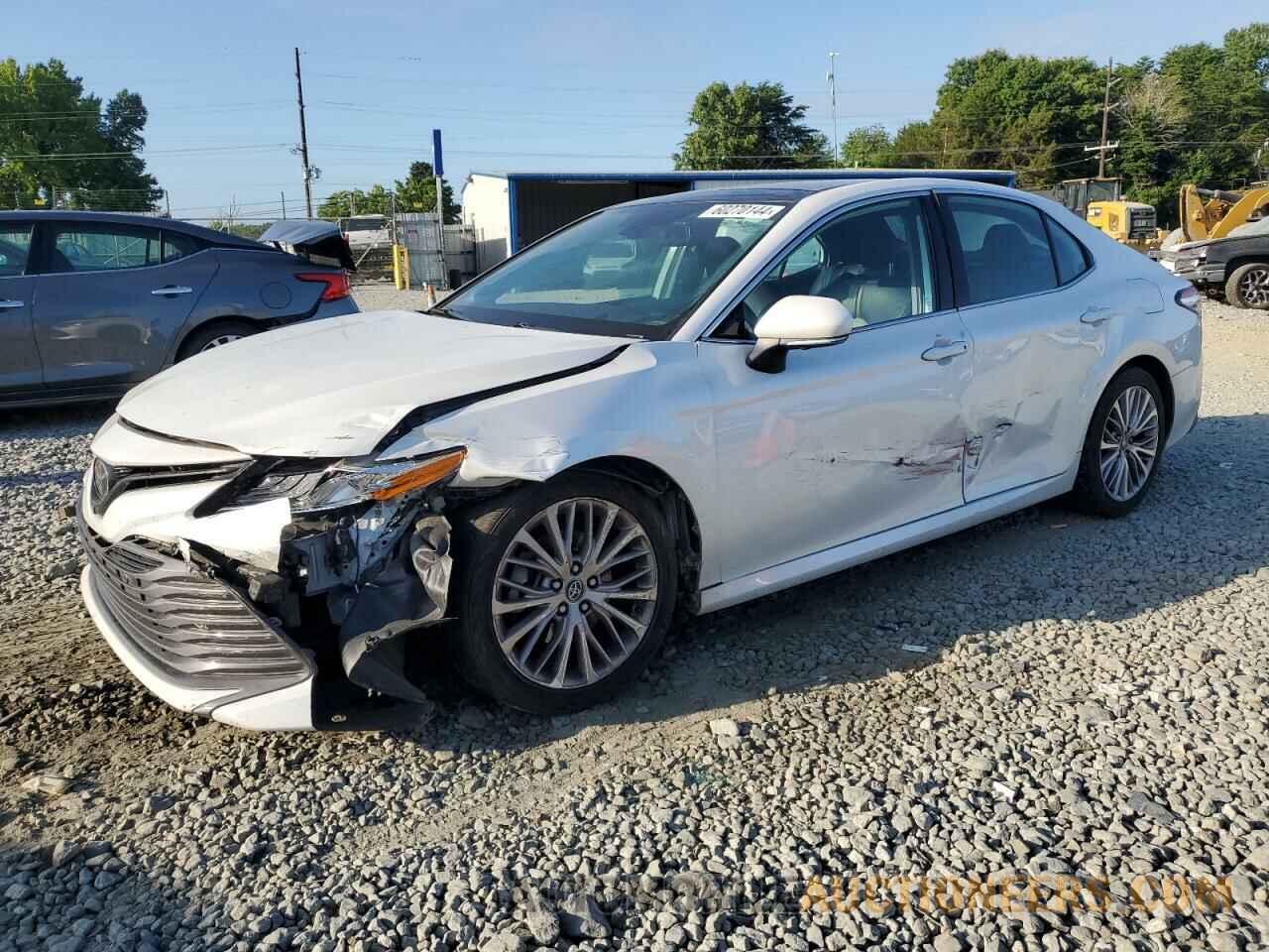 4T1B11HK3KU812143 TOYOTA CAMRY 2019