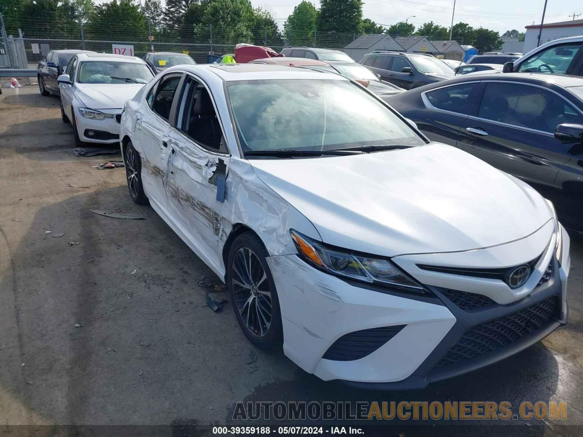 4T1B11HK3KU816015 TOYOTA CAMRY 2019