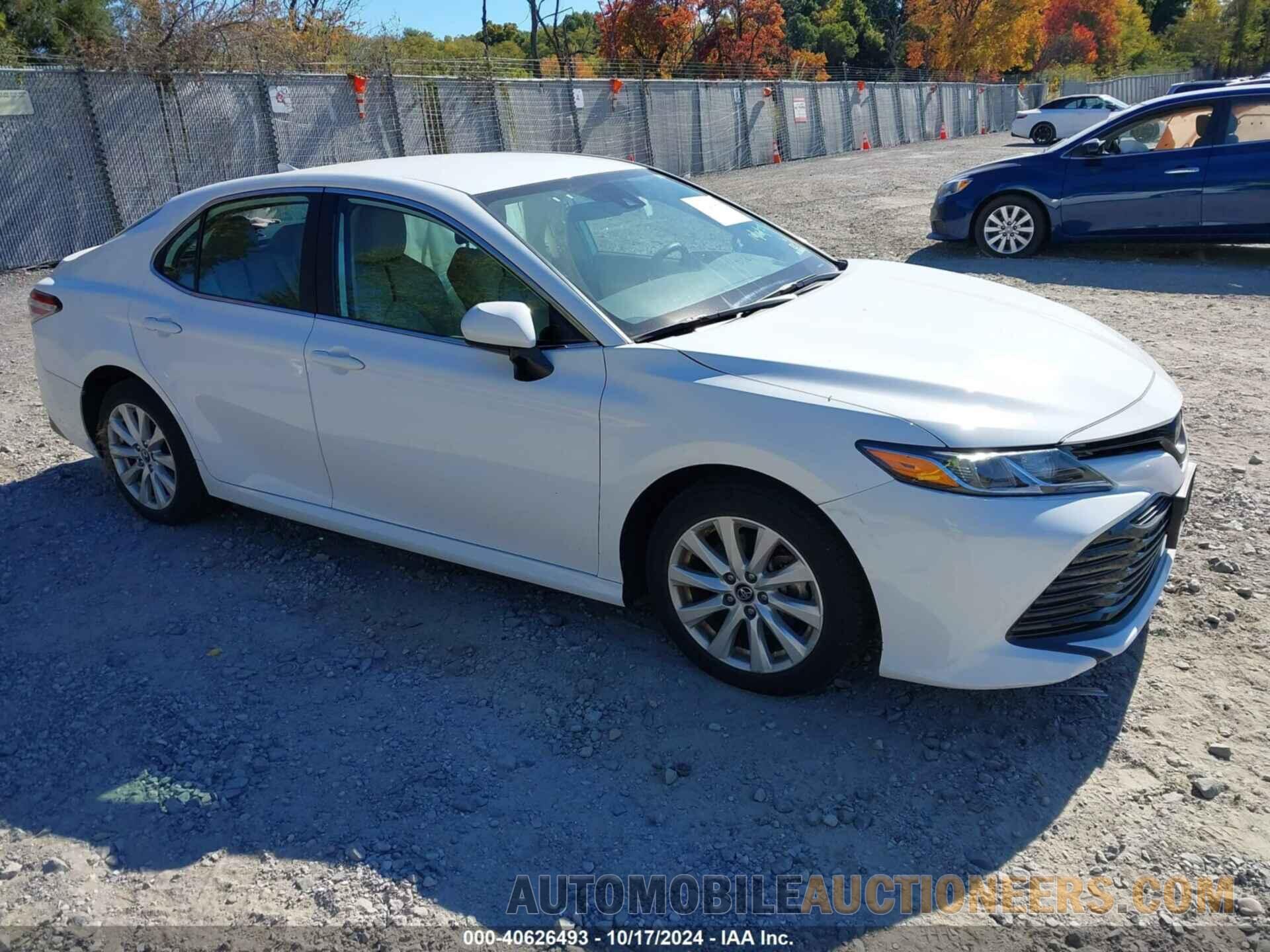 4T1B11HK3KU820596 TOYOTA CAMRY 2019