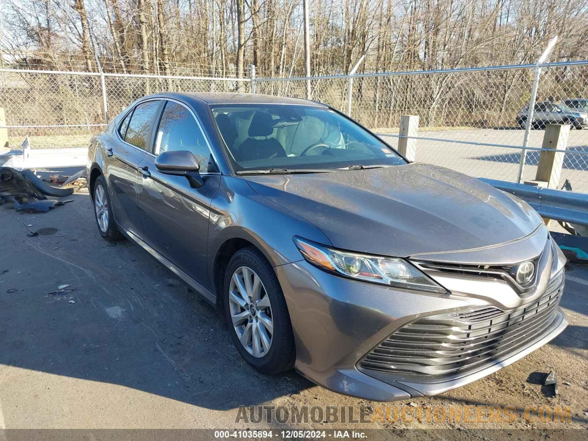 4T1B11HK3KU820677 TOYOTA CAMRY 2019