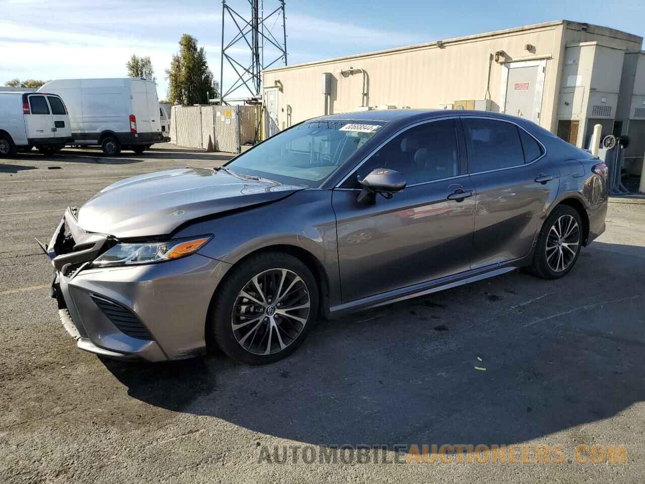 4T1B11HK3KU829279 TOYOTA CAMRY 2019