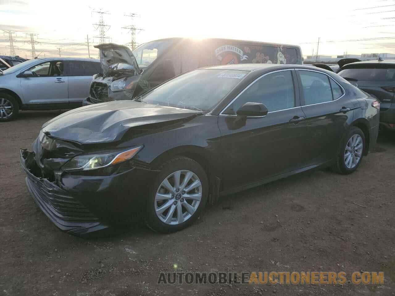 4T1B11HK3KU842758 TOYOTA CAMRY 2019