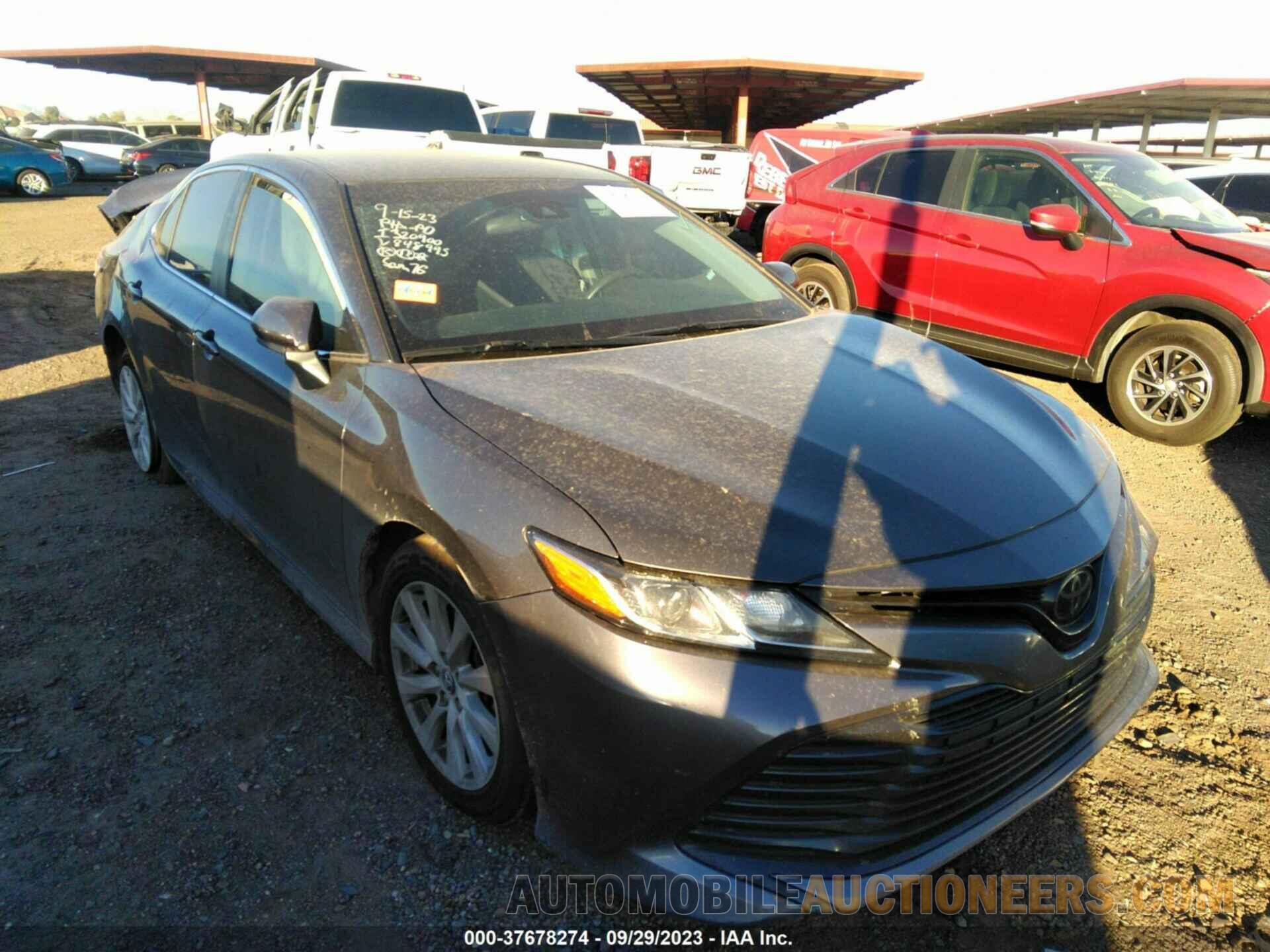 4T1B11HK3KU848995 TOYOTA CAMRY 2019