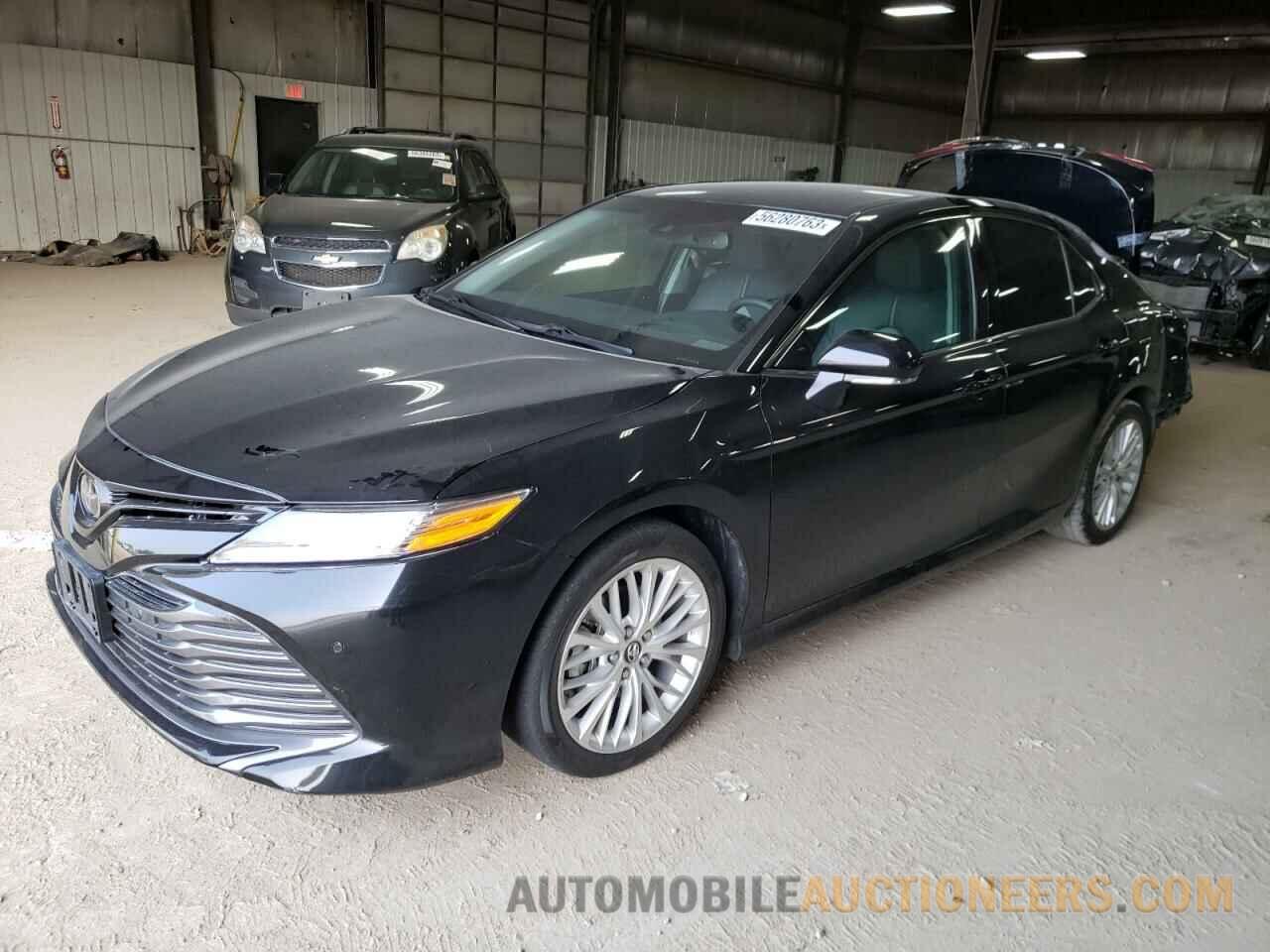 4T1B11HK4JU021814 TOYOTA CAMRY 2018