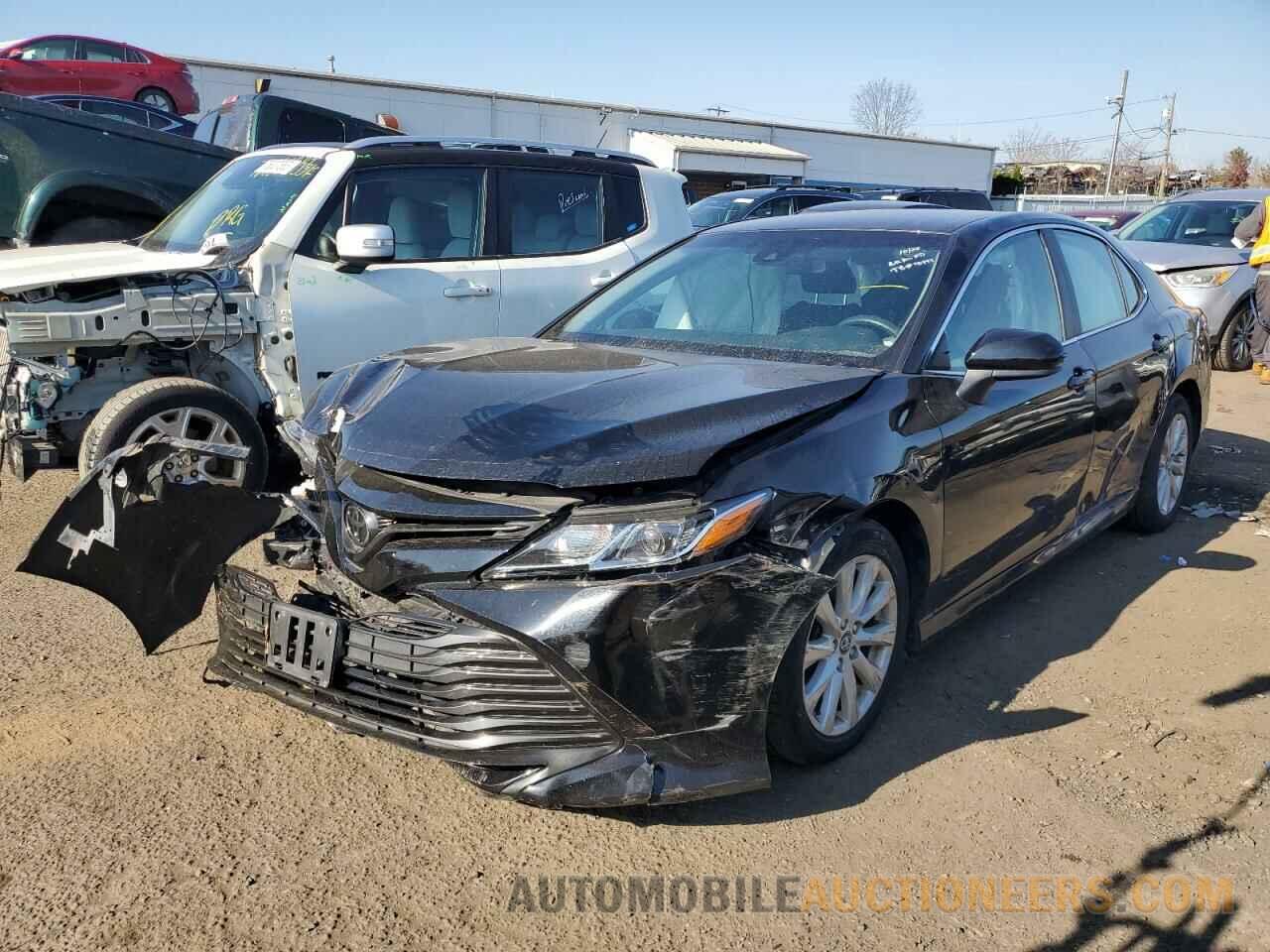 4T1B11HK4JU036507 TOYOTA CAMRY 2018