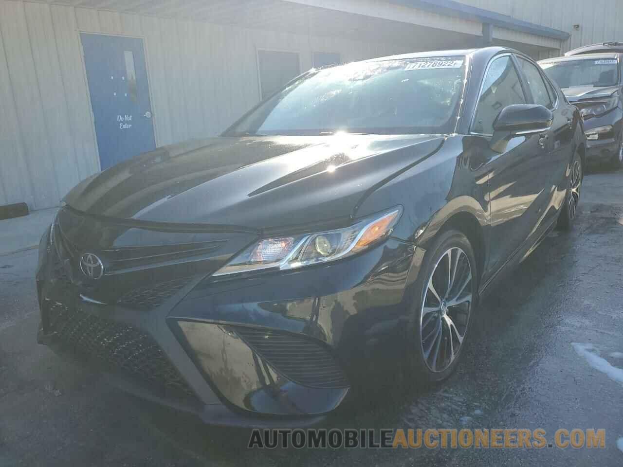 4T1B11HK4JU036510 TOYOTA CAMRY 2018