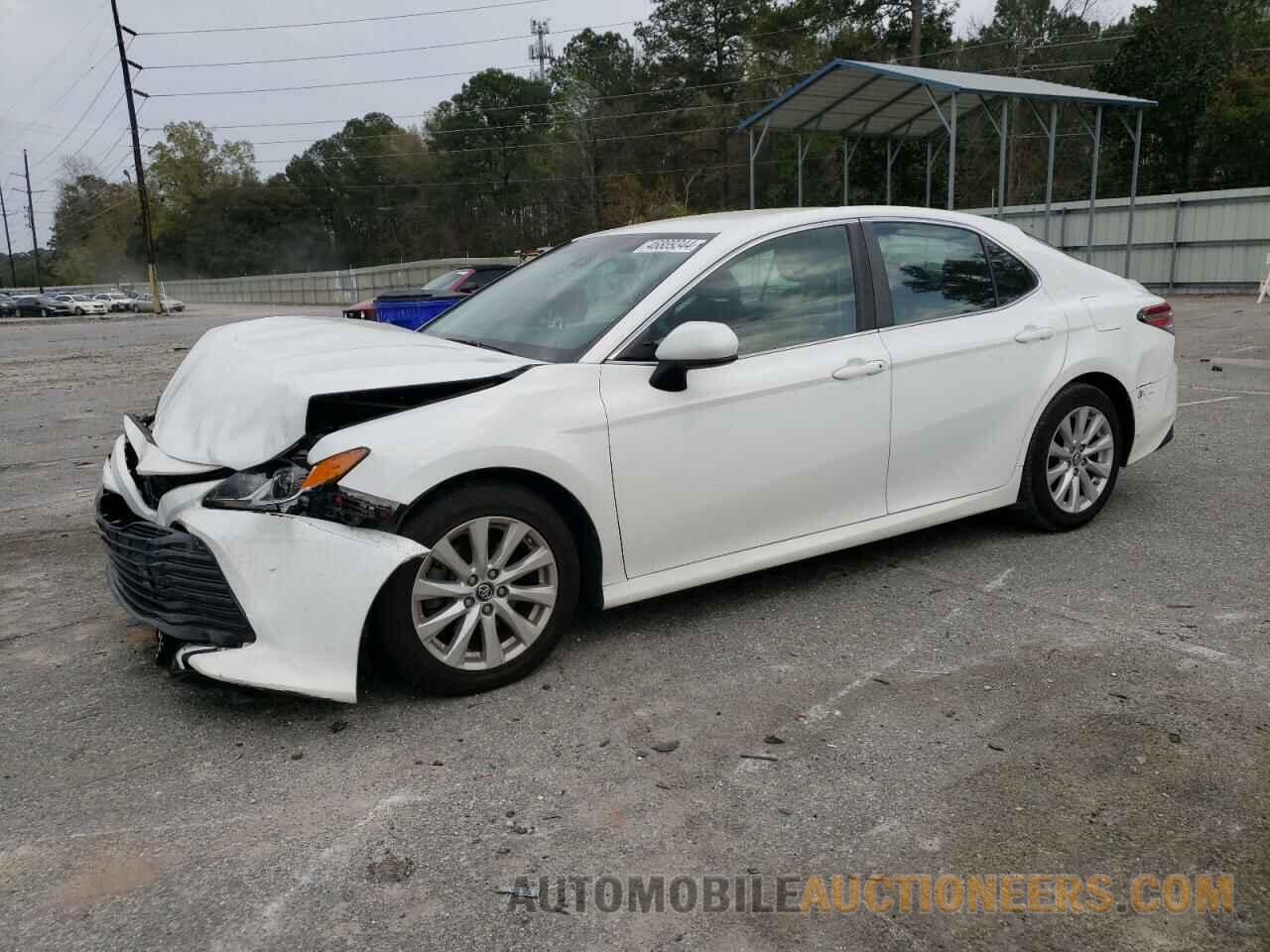 4T1B11HK4JU037849 TOYOTA CAMRY 2018