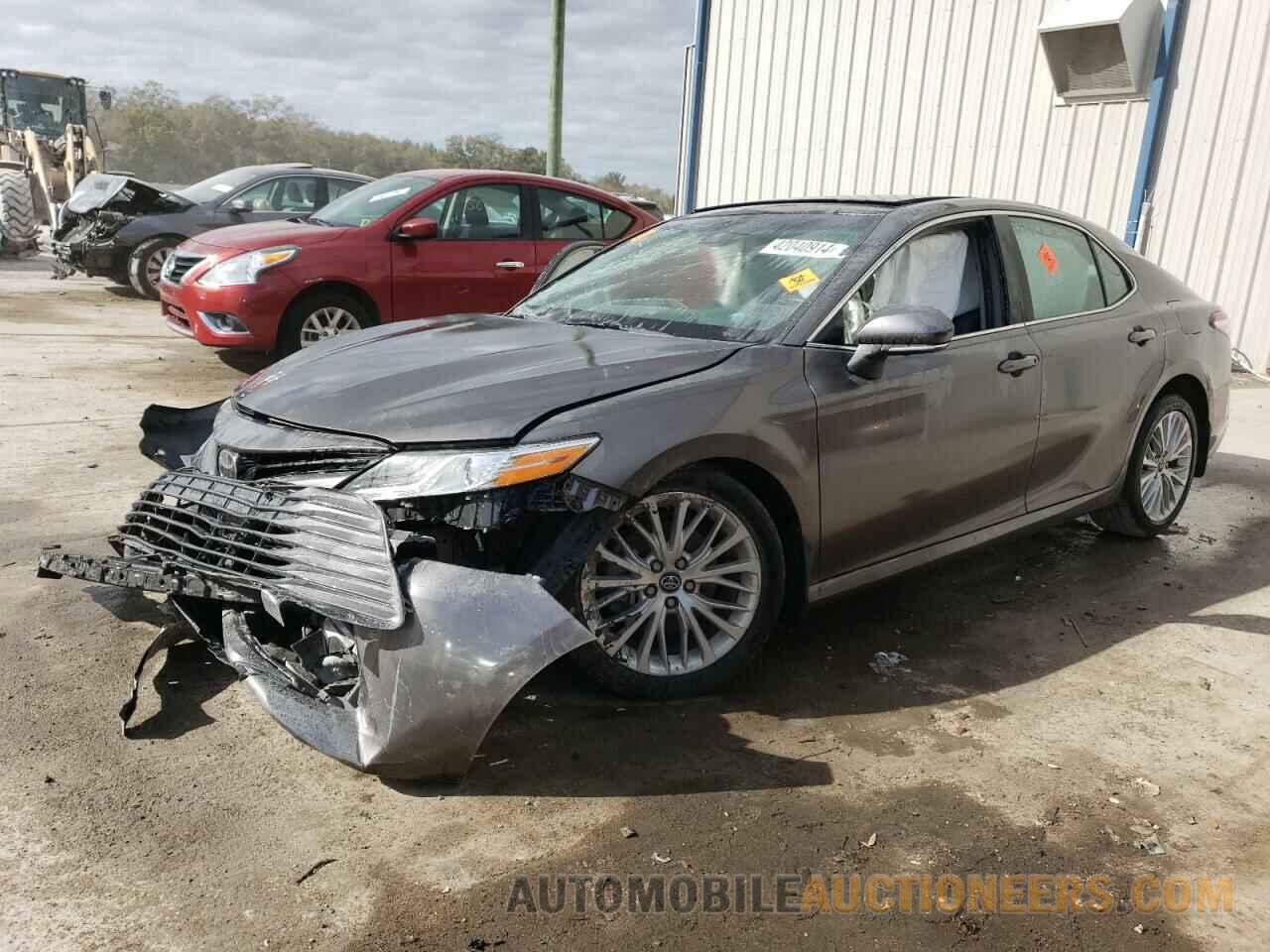 4T1B11HK4JU050746 TOYOTA CAMRY 2018