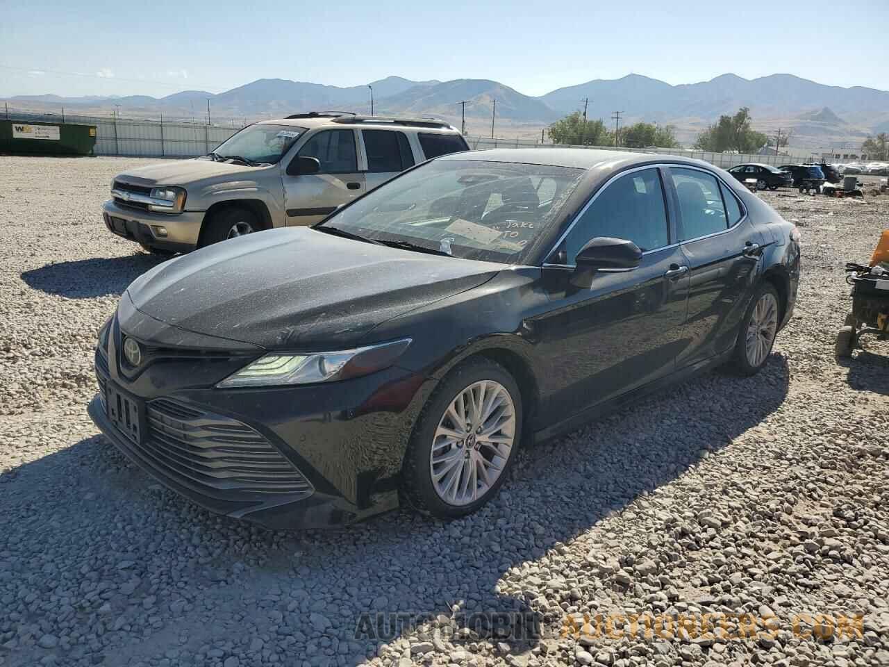 4T1B11HK4JU052495 TOYOTA CAMRY 2018