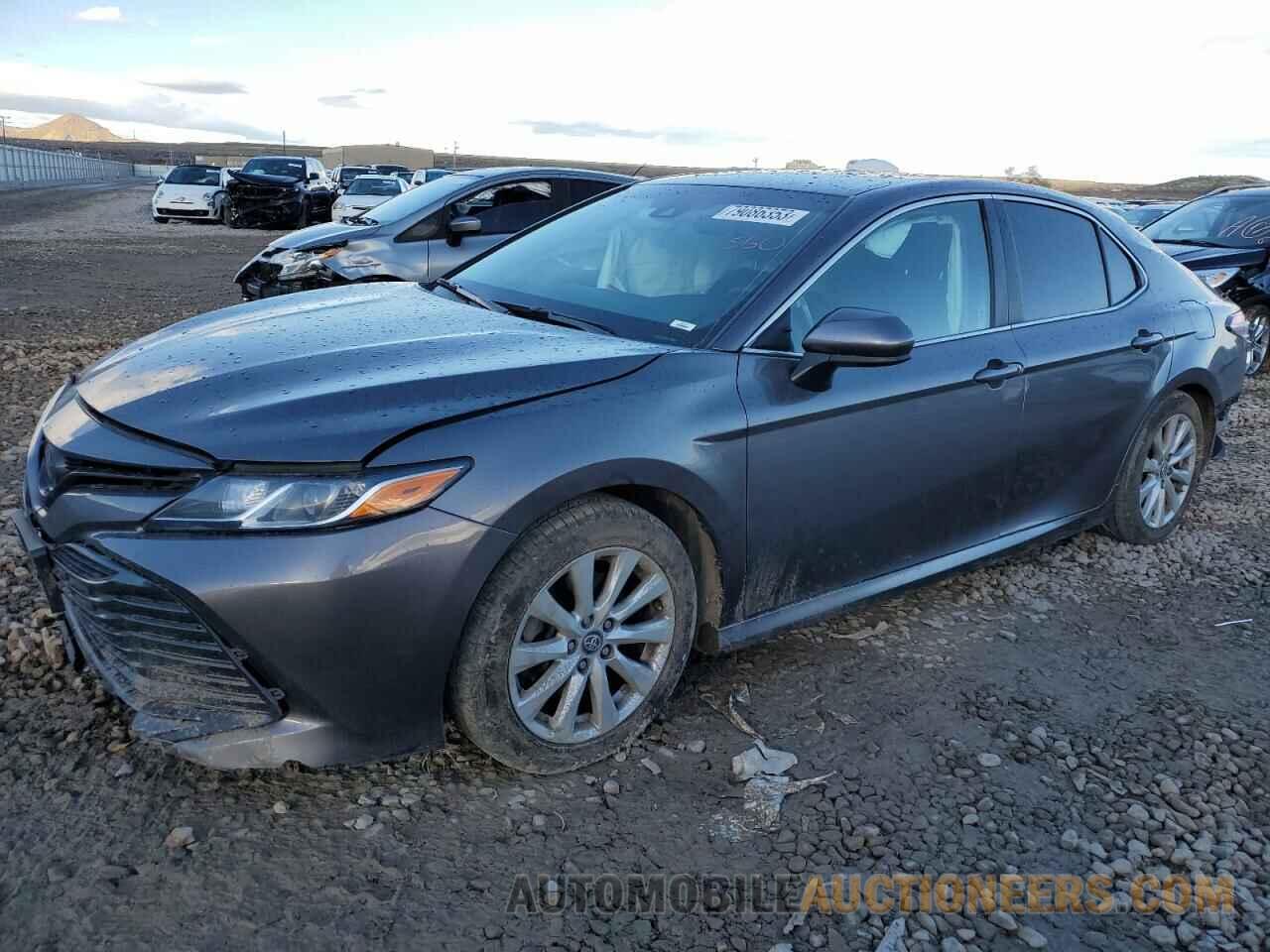 4T1B11HK4JU056644 TOYOTA CAMRY 2018