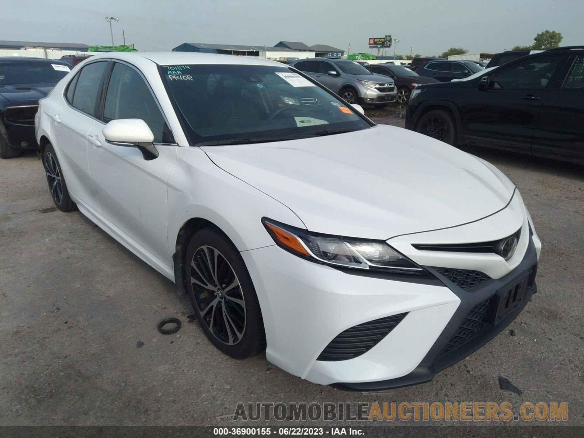 4T1B11HK4JU057986 TOYOTA CAMRY 2018