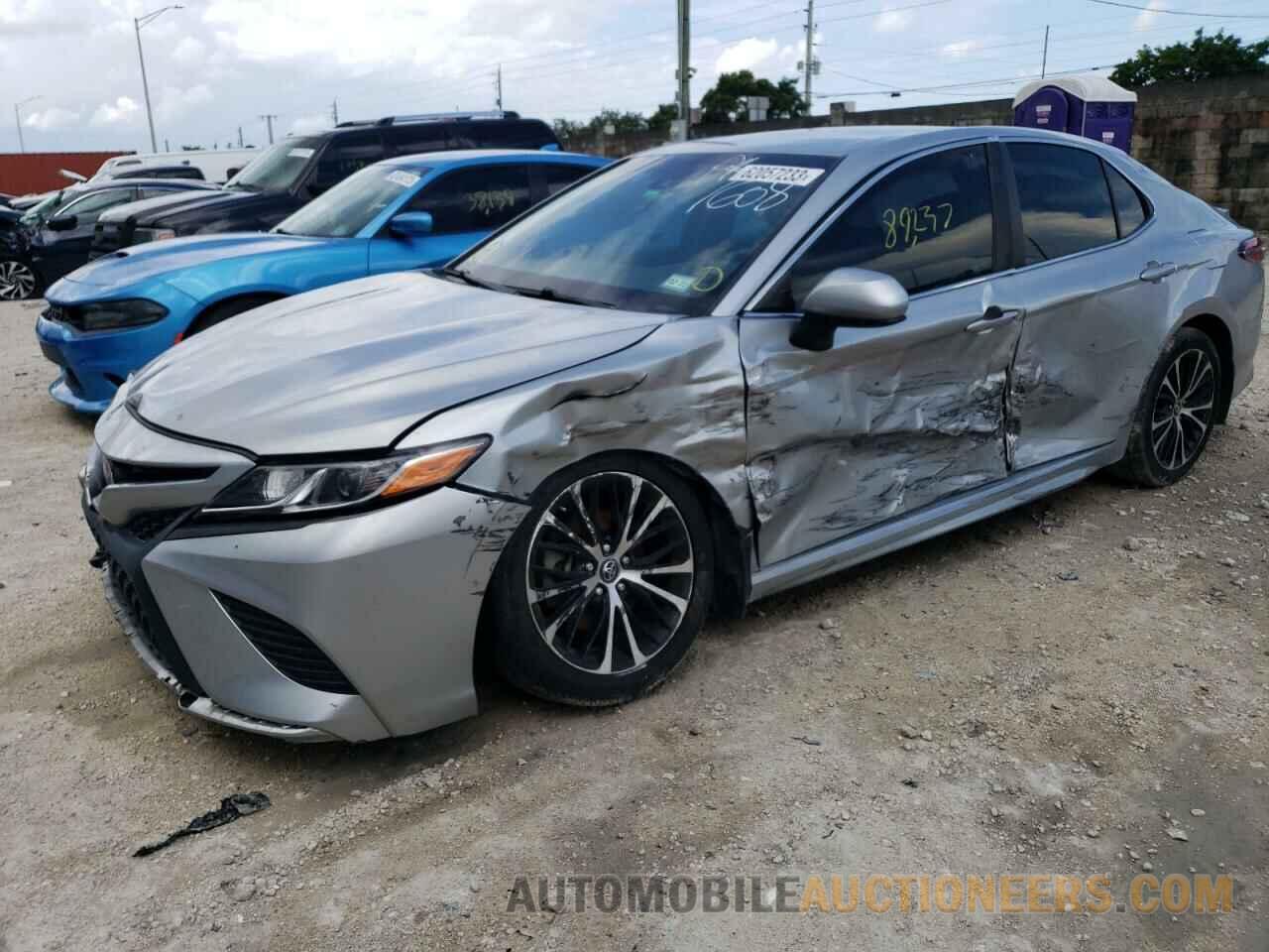 4T1B11HK4JU066946 TOYOTA CAMRY 2018