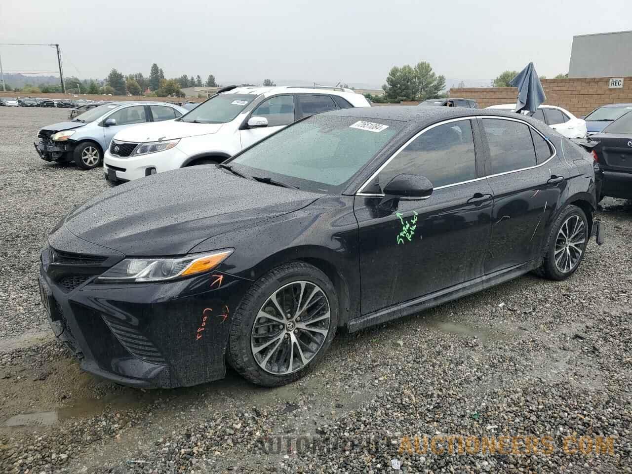 4T1B11HK4JU067093 TOYOTA CAMRY 2018