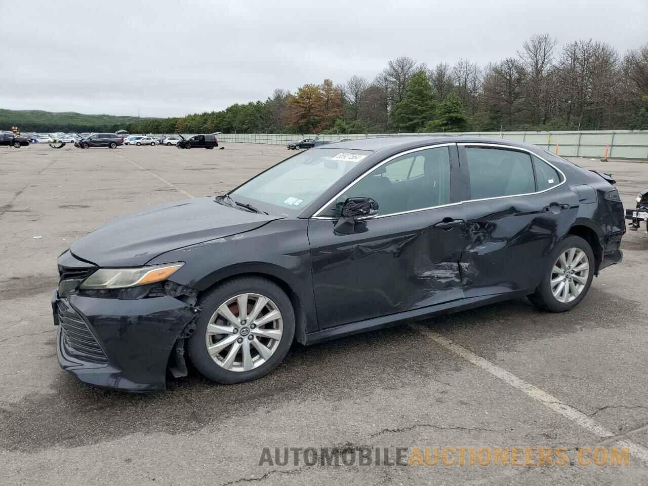 4T1B11HK4JU069653 TOYOTA CAMRY 2018