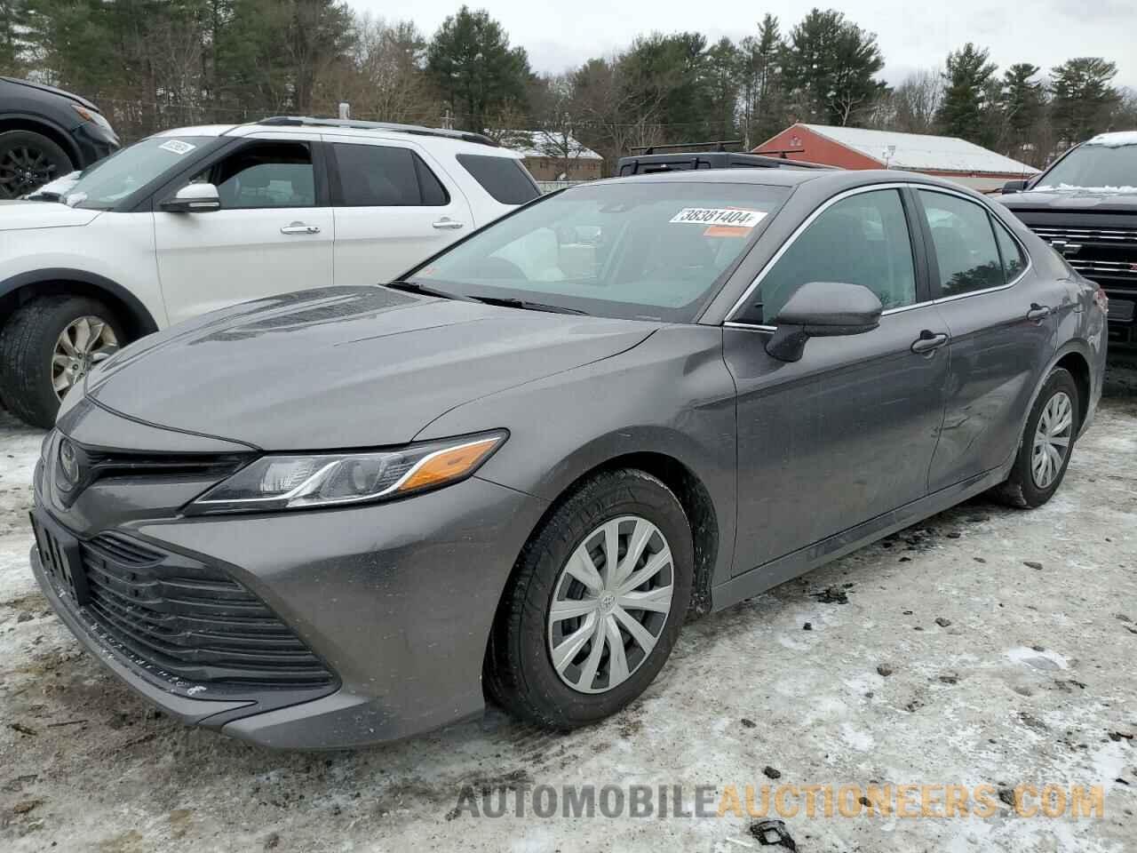 4T1B11HK4JU070088 TOYOTA CAMRY 2018