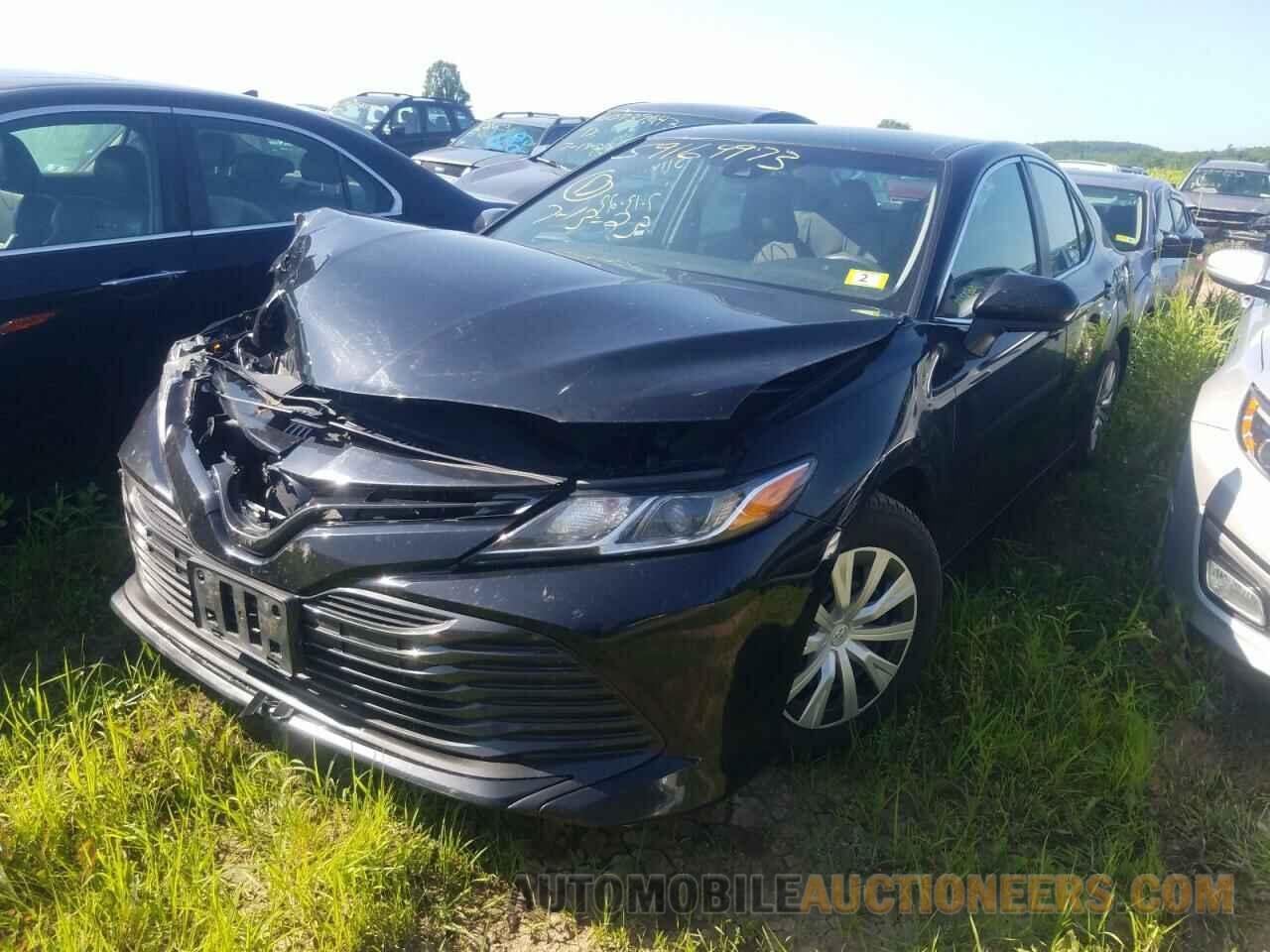 4T1B11HK4JU081883 TOYOTA CAMRY 2018